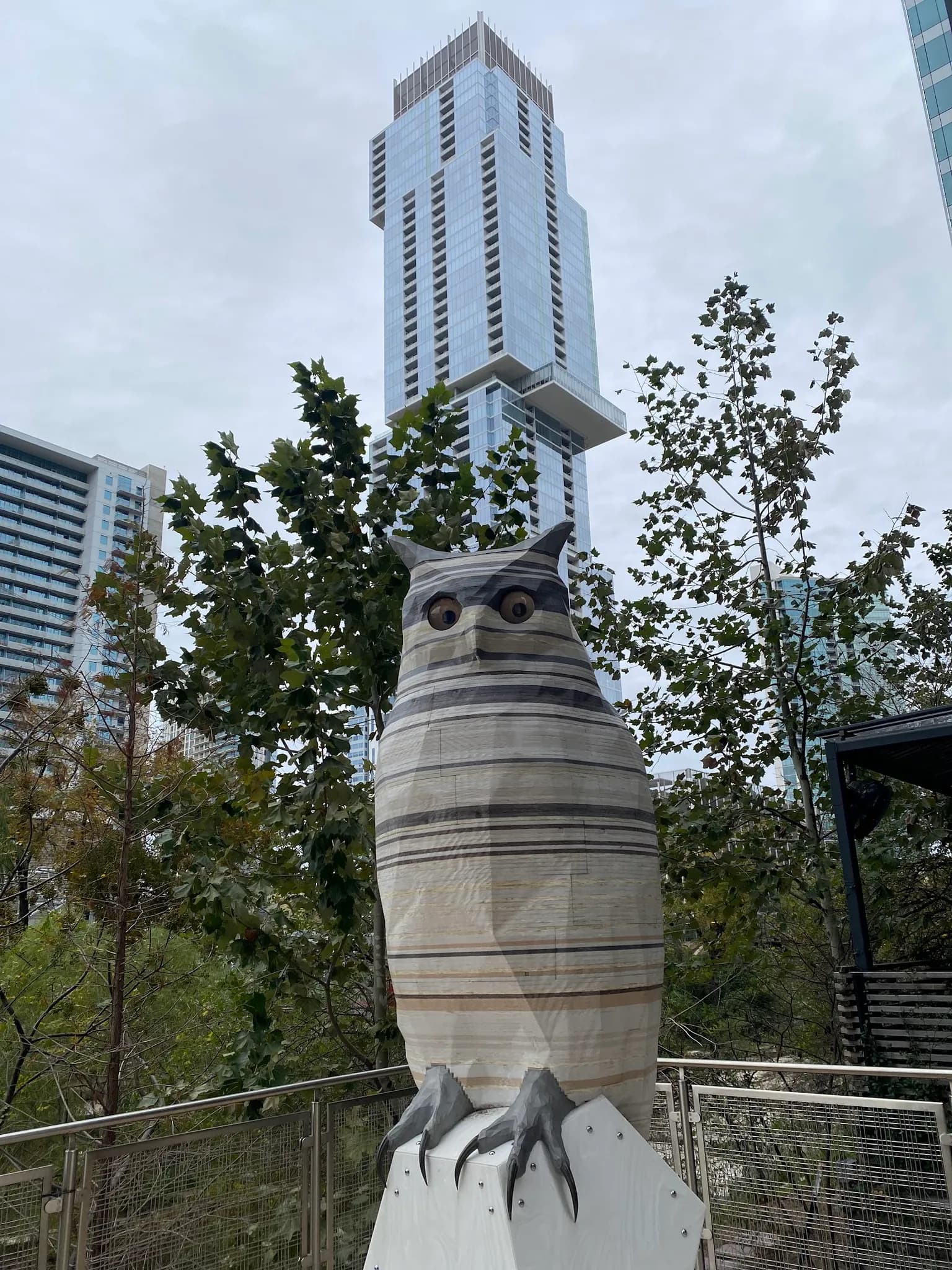 other-owlsculpture