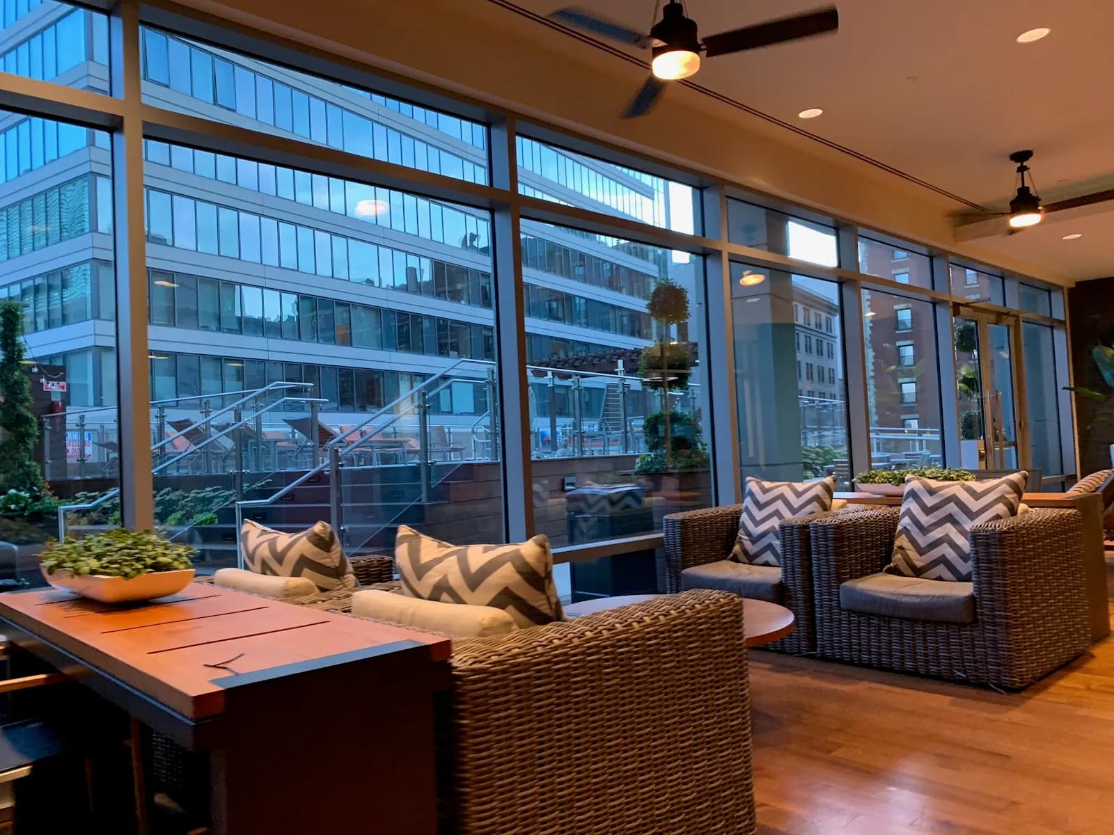 amenities-sunroom