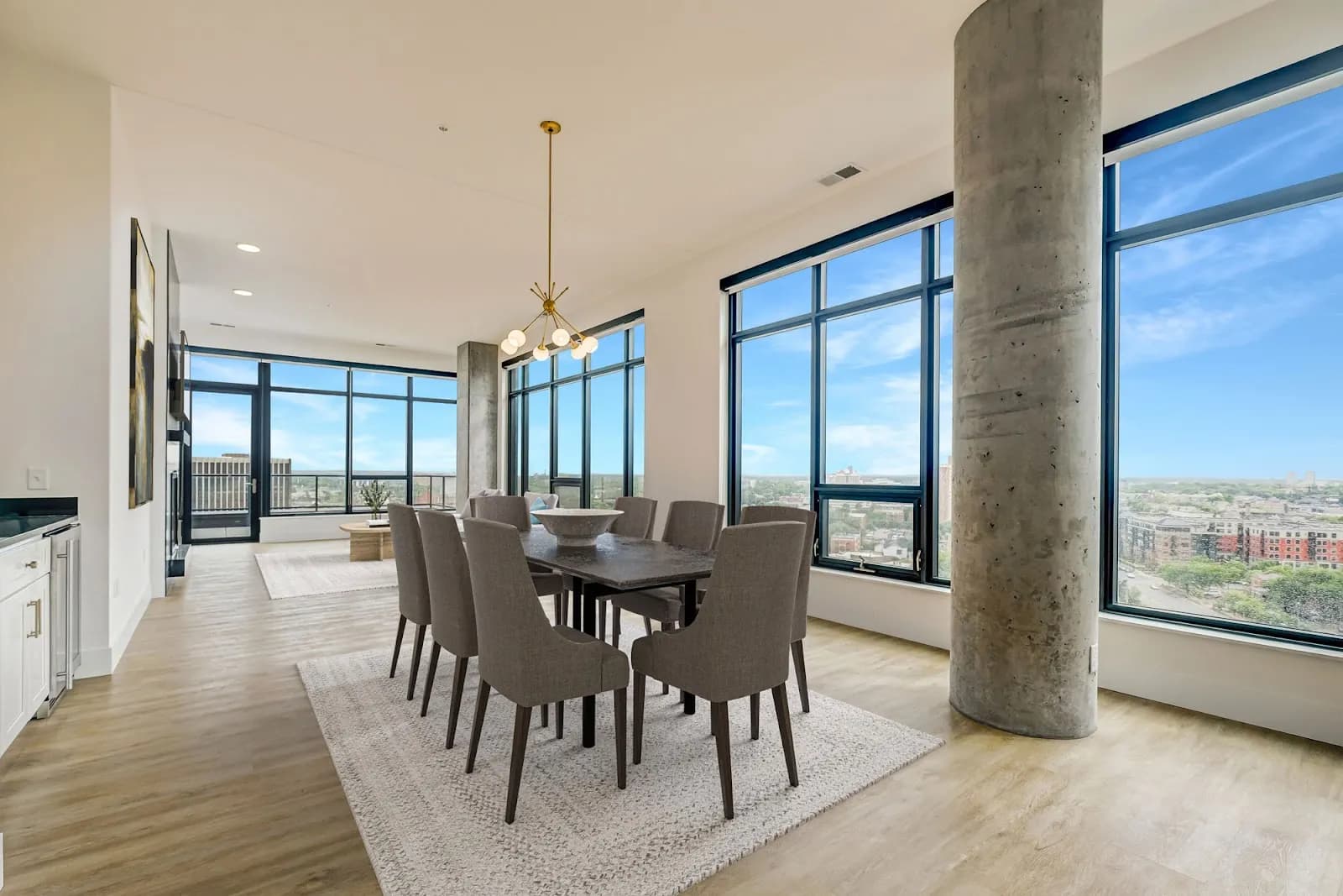 dining-windowdining