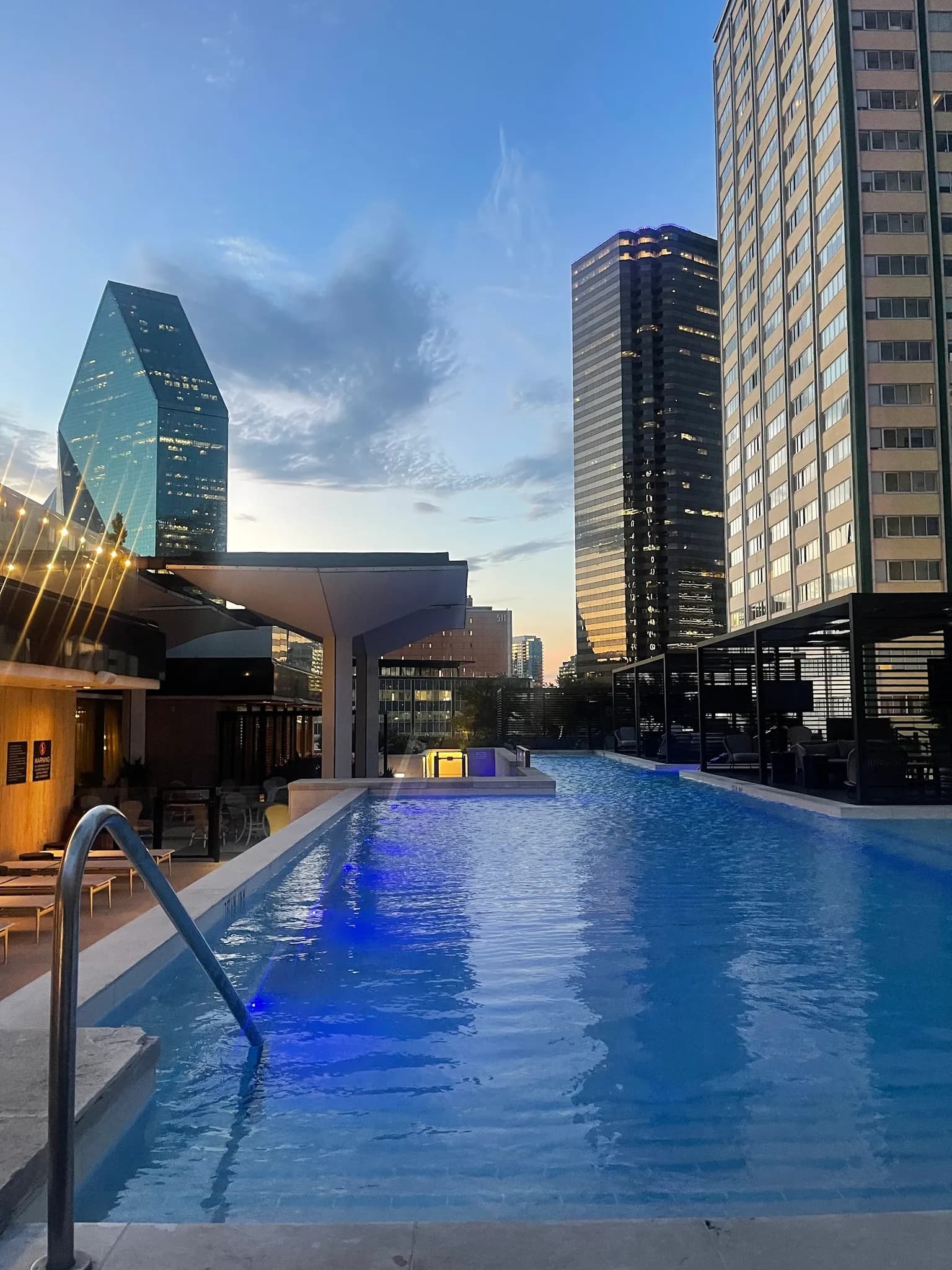 amenities-pool