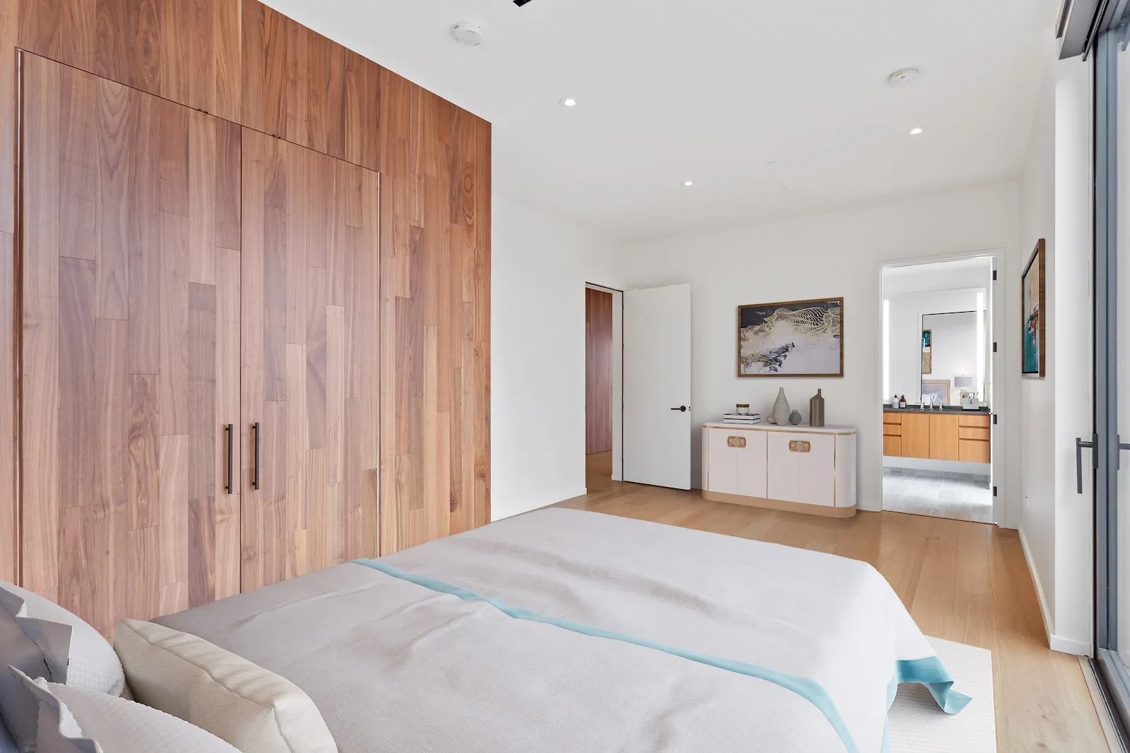 bedroom-wardrobebedroom
