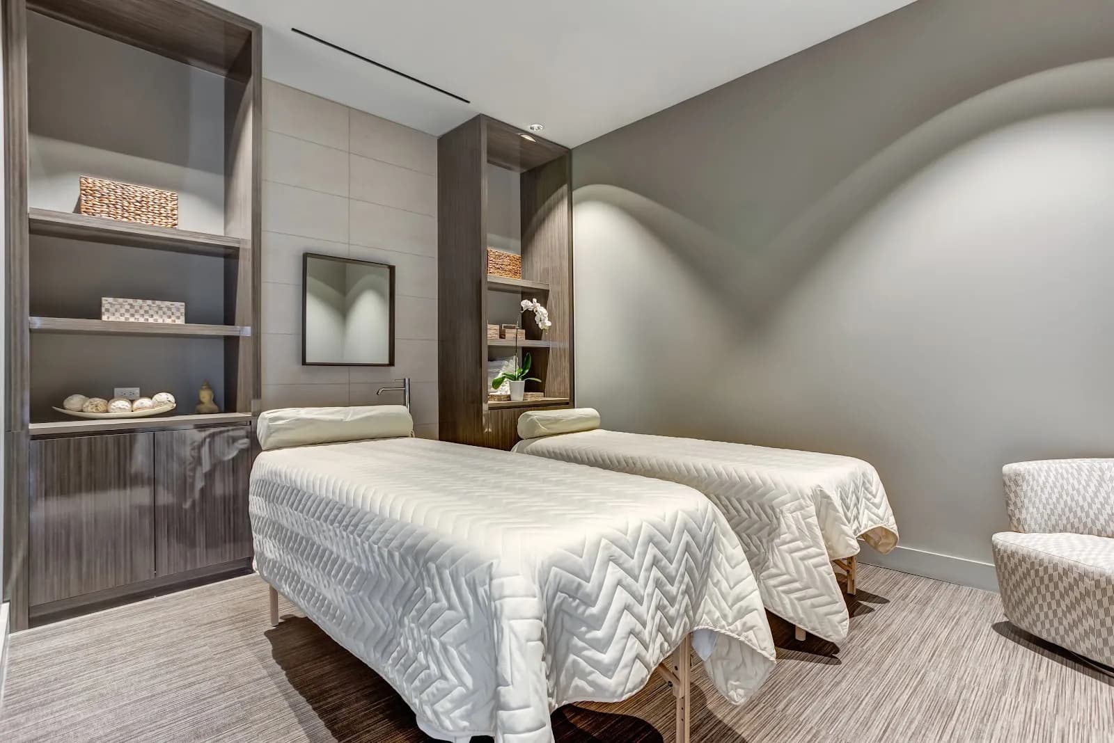 amenities-spatreatmentroom