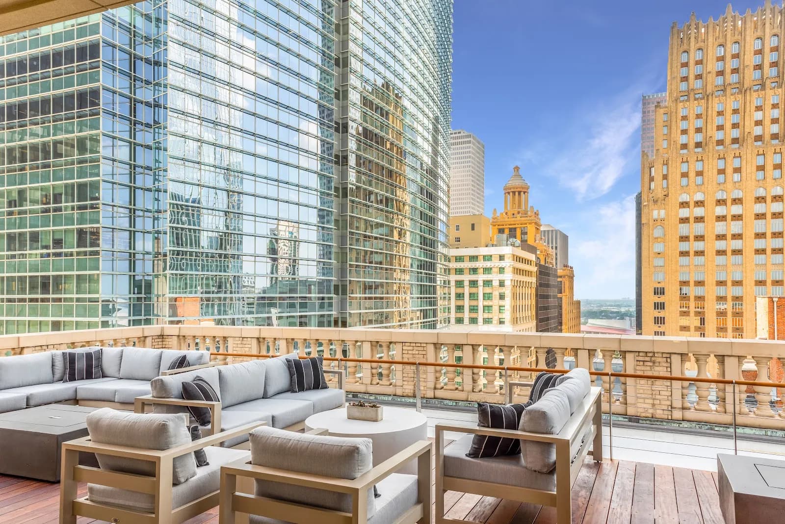 amenities-dayterrace