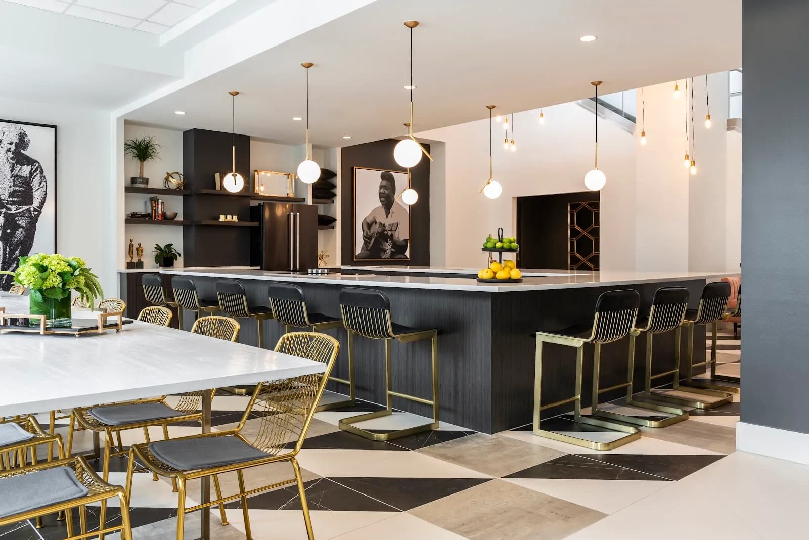 dining-clubkitchen