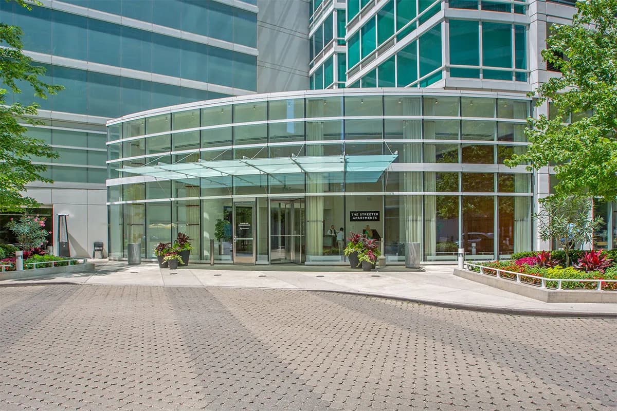 exterior-mainentrance