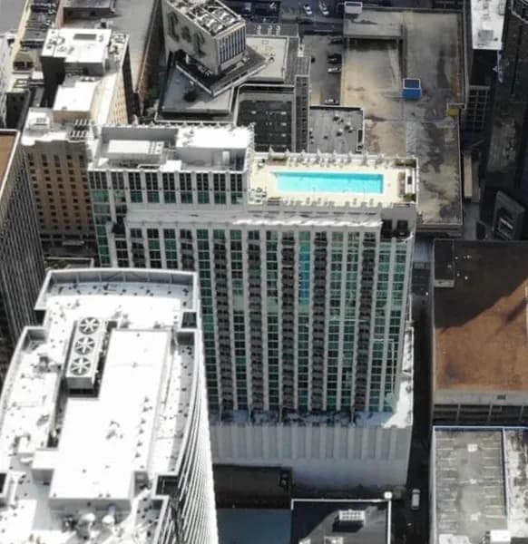 amenities-rooftoppoolaerial3