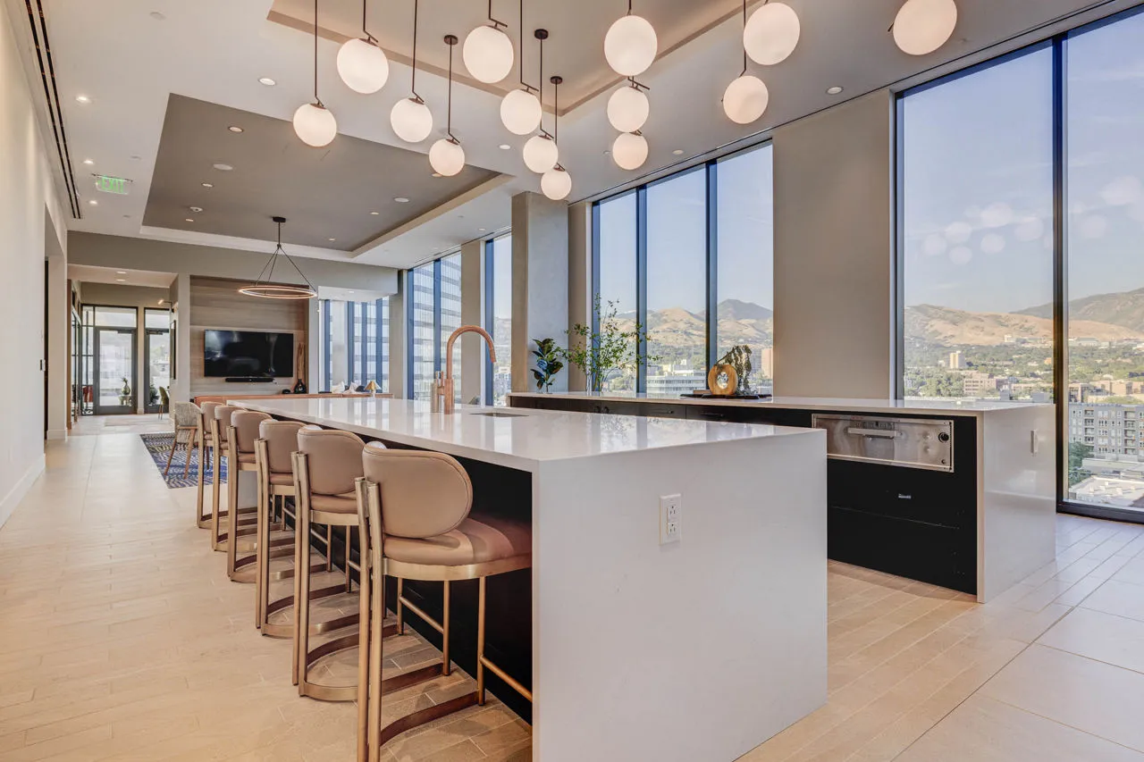 amenities-clubkitchenlounge