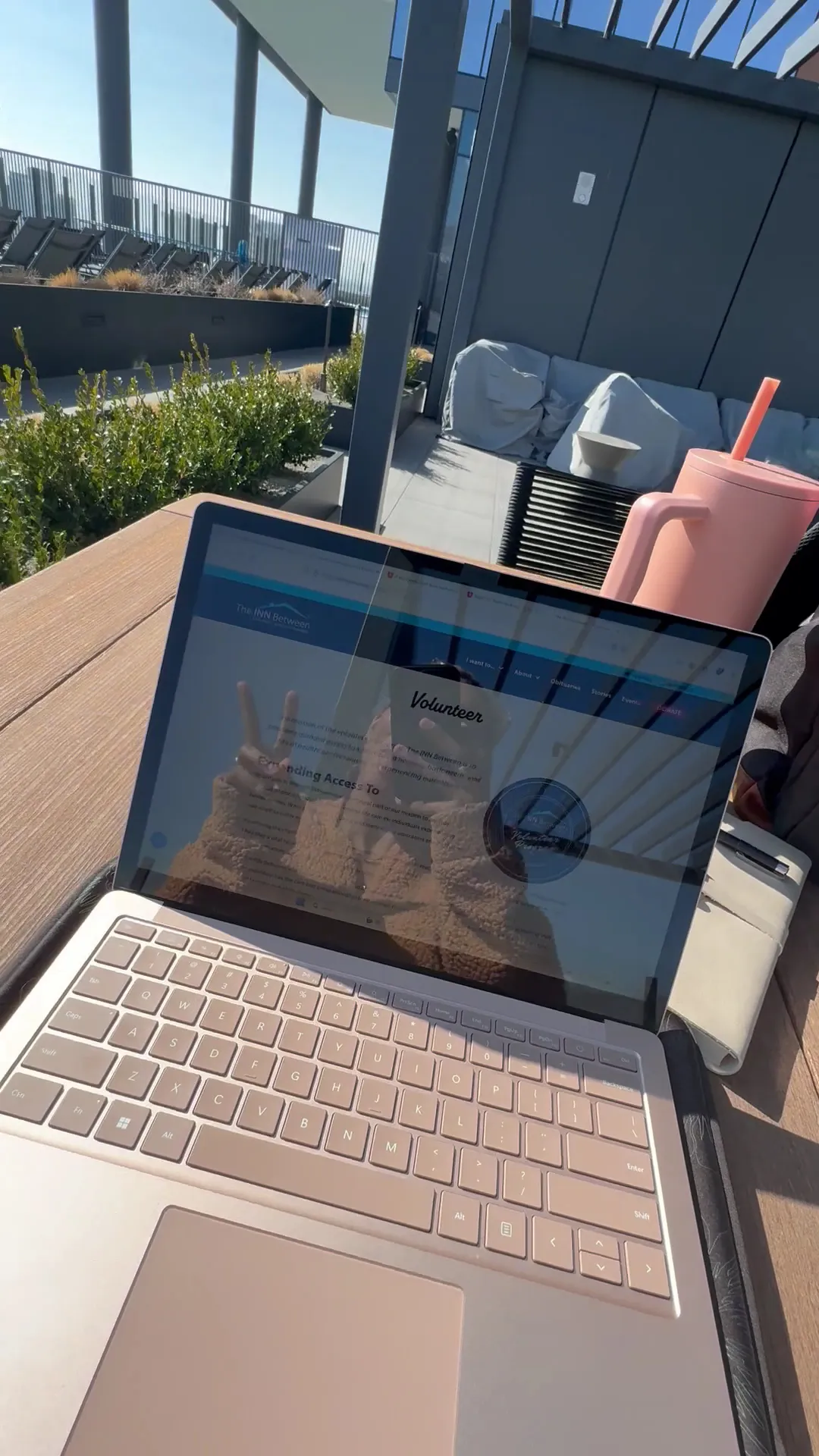 amenities-rooftopworklounge