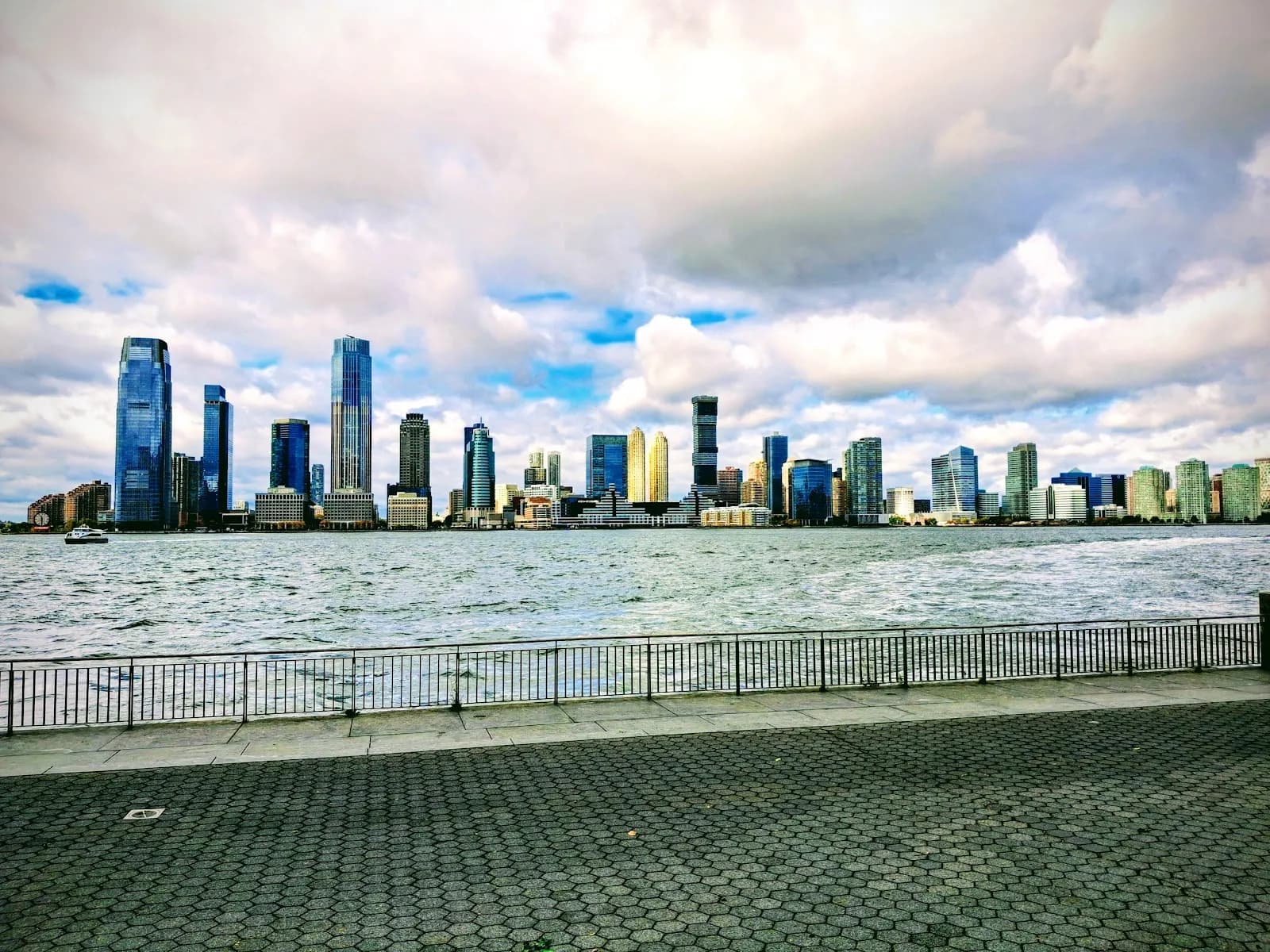 other-riverskylinepanorama