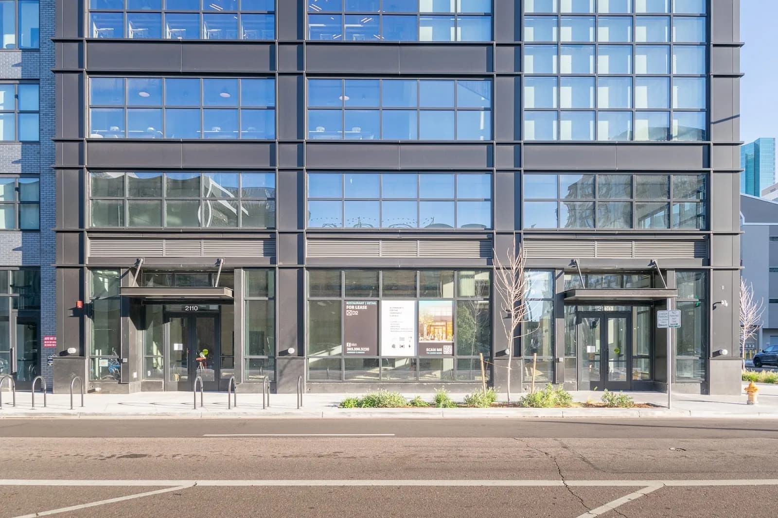 exterior-storefrontentrance