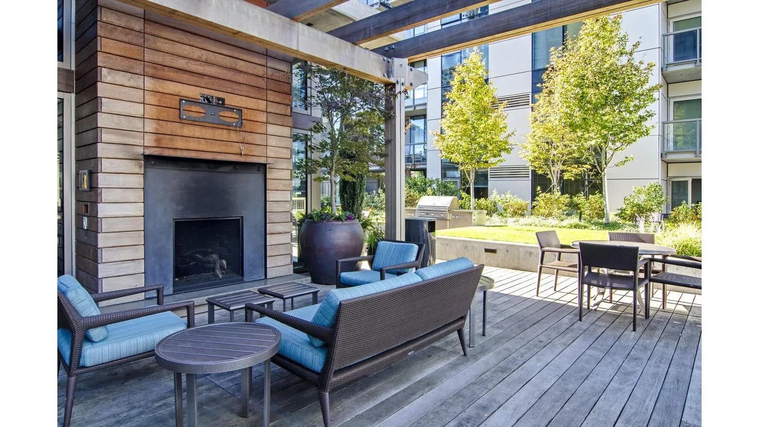amenities-firepitdeck