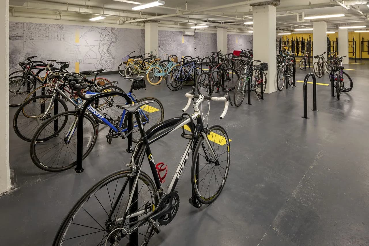 amenities-bikeroom