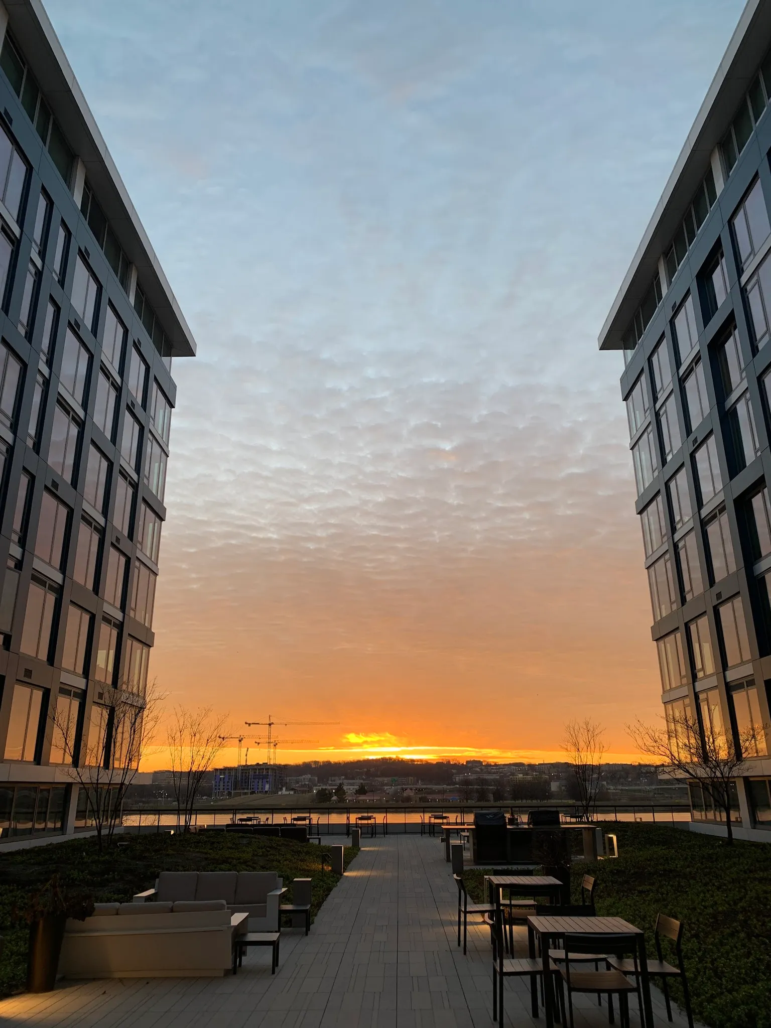 amenities-courtyardsunset