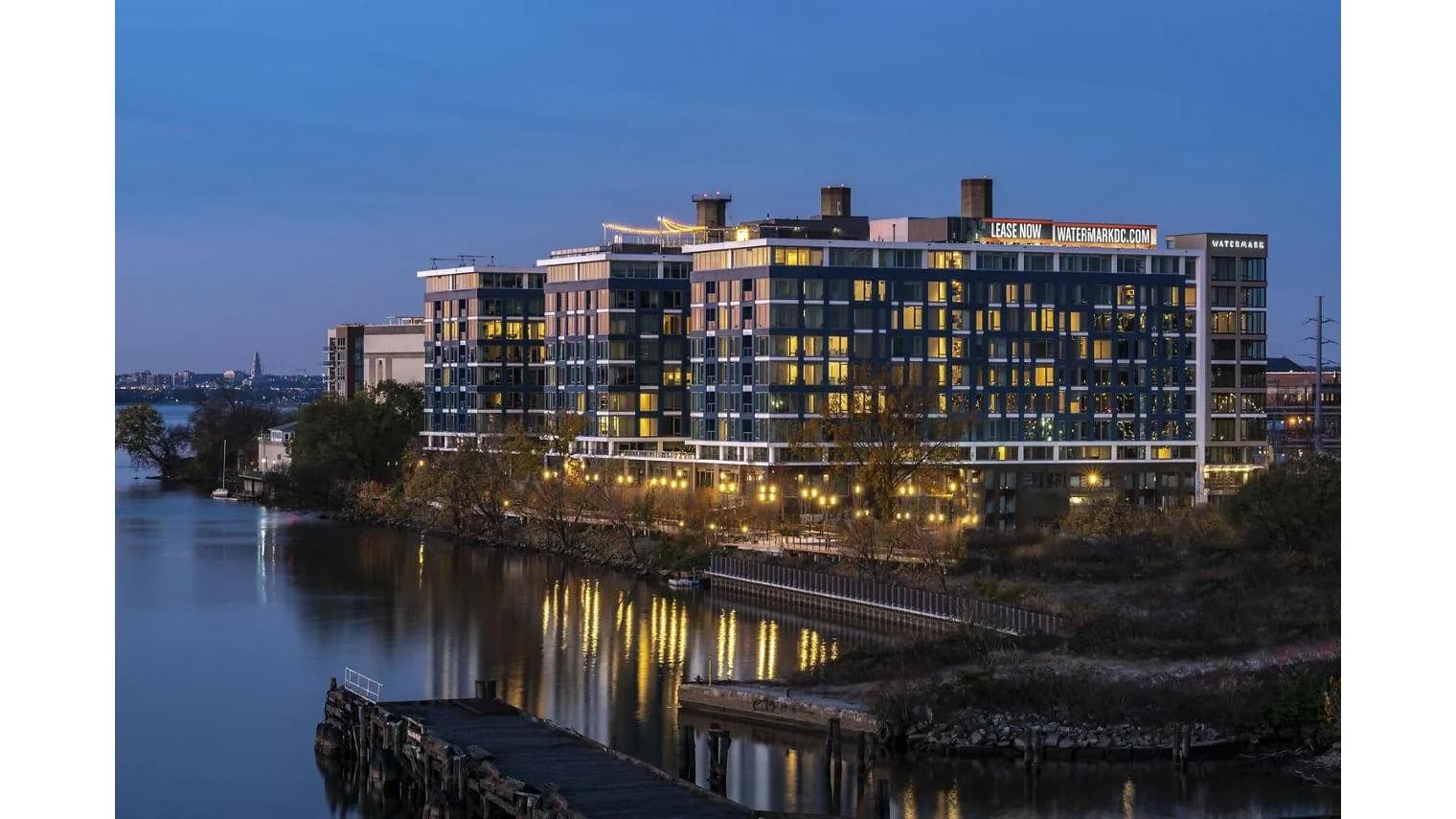 exterior-riverfrontnight