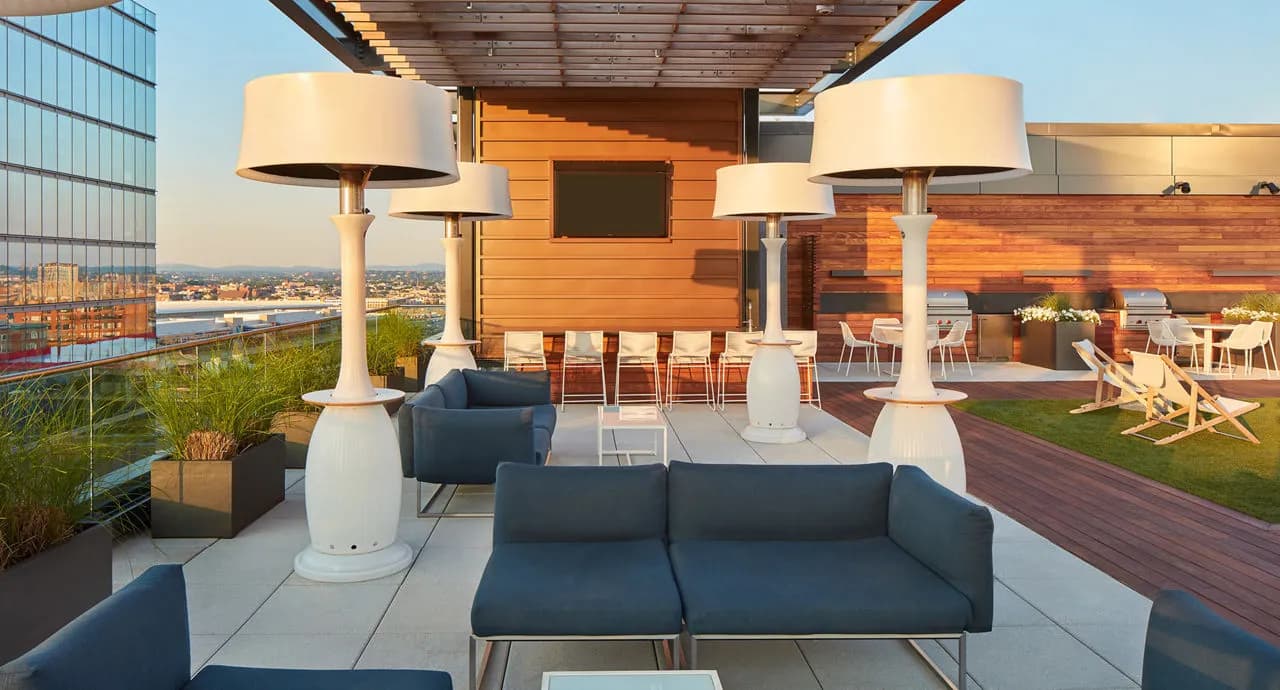 amenities-rooftoplounge