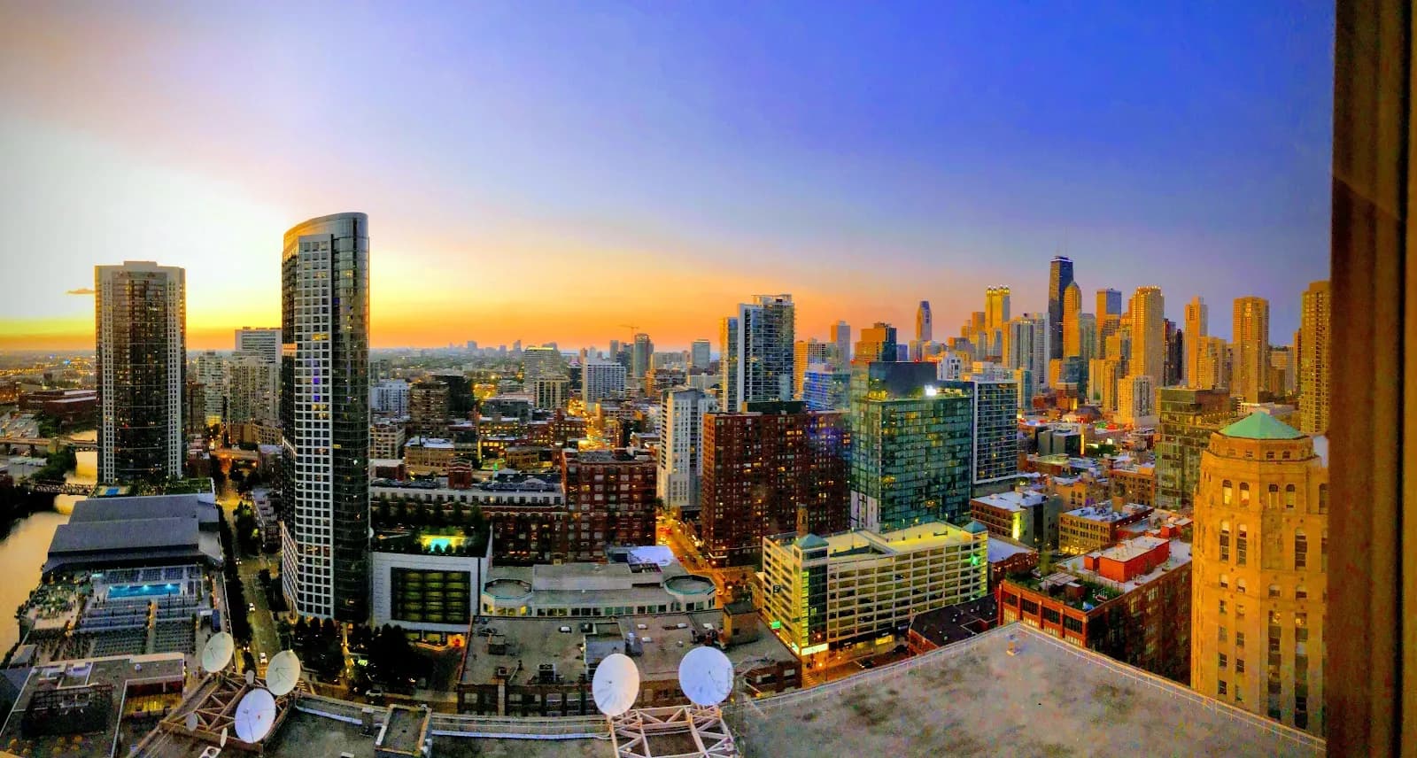 exterior-sunsetskyline