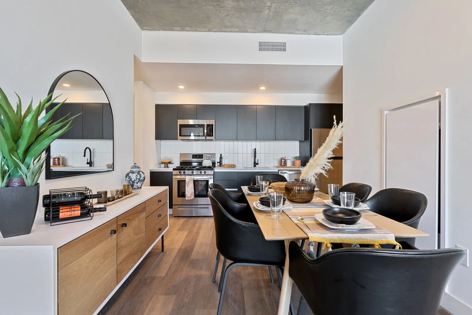 dining-kitchendining