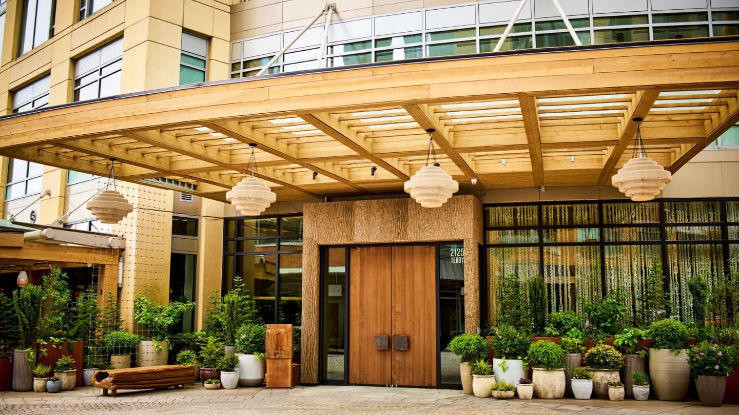 exterior-entrance