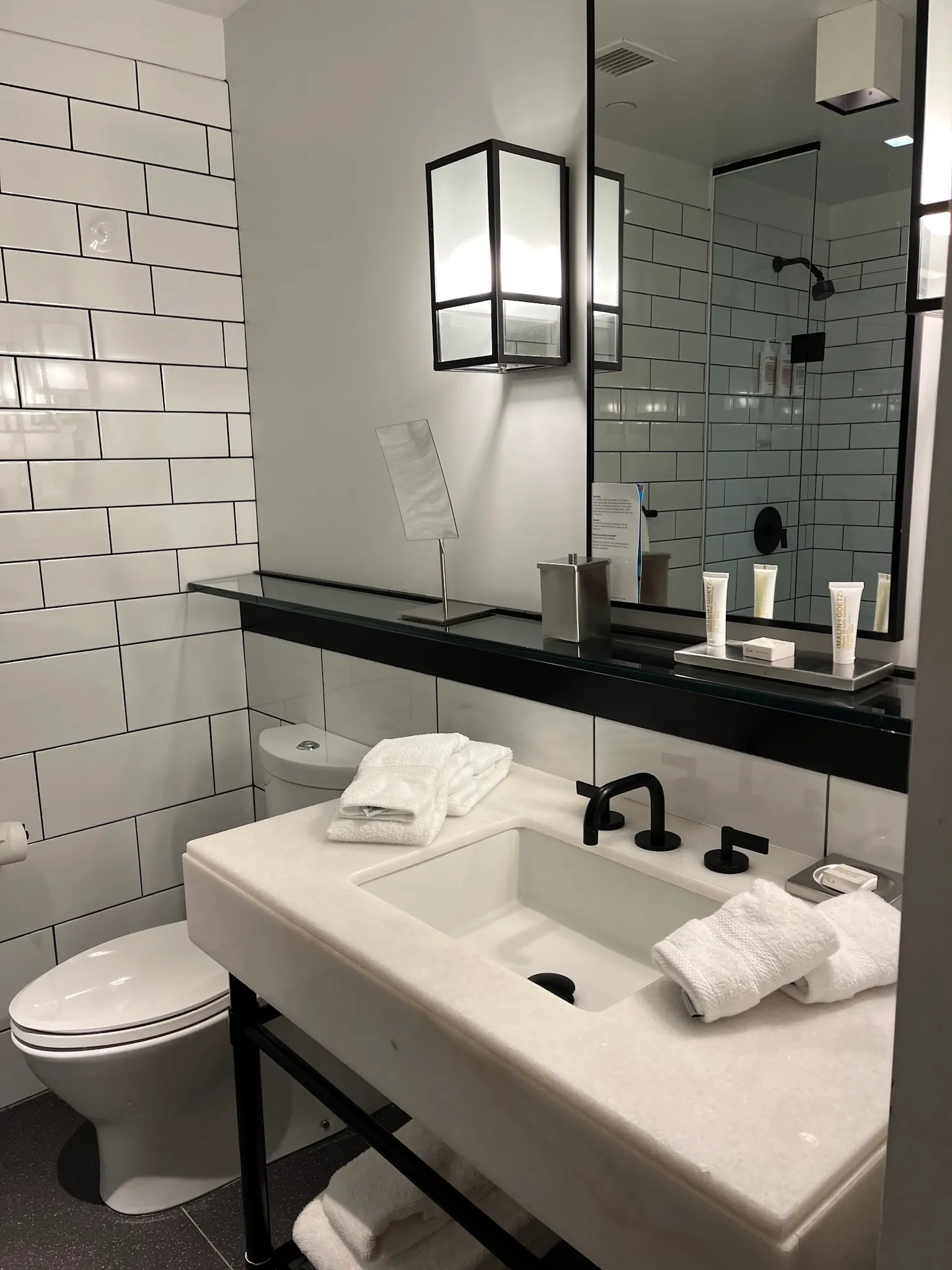 bathroom-vanity