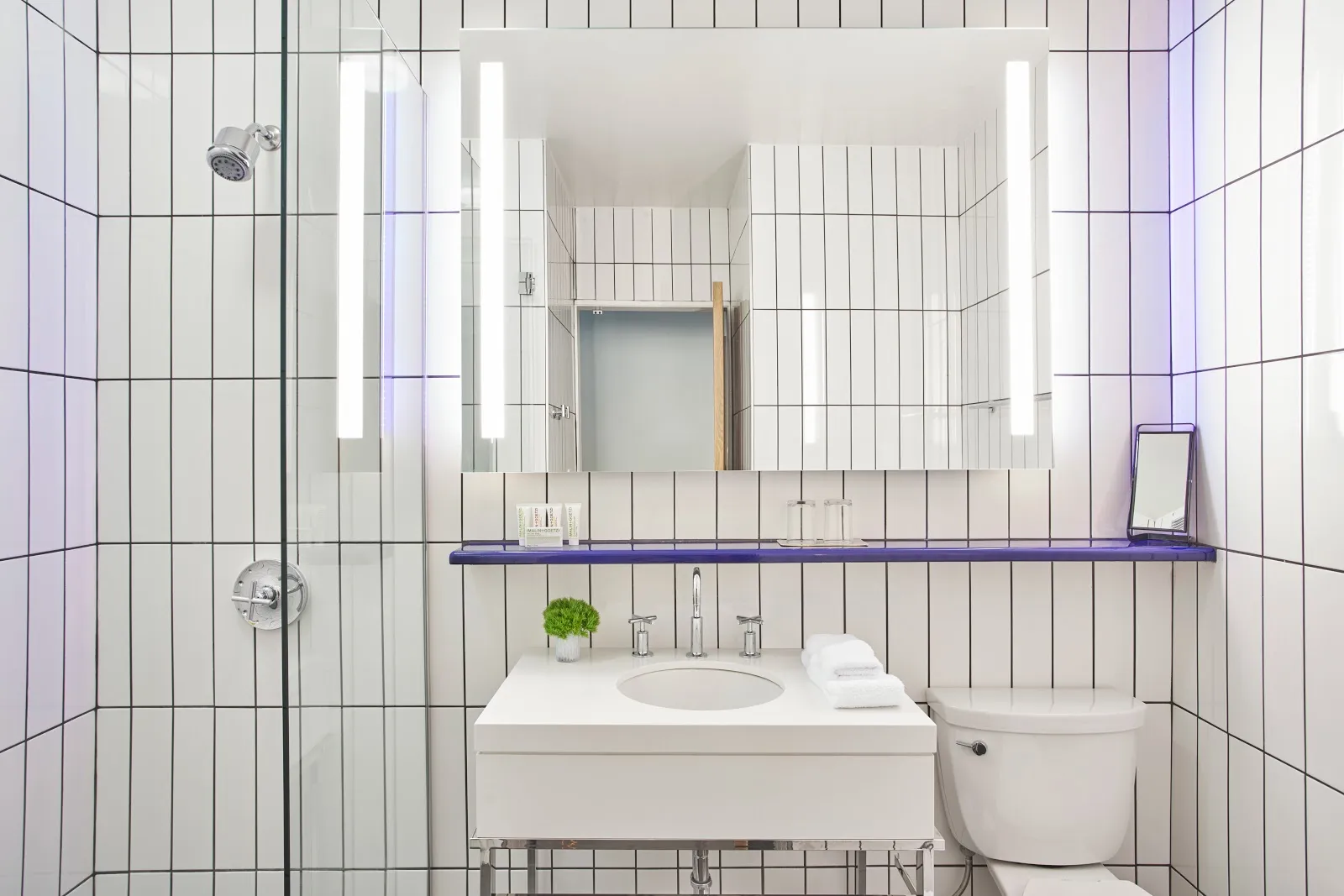 bathroom-vanity