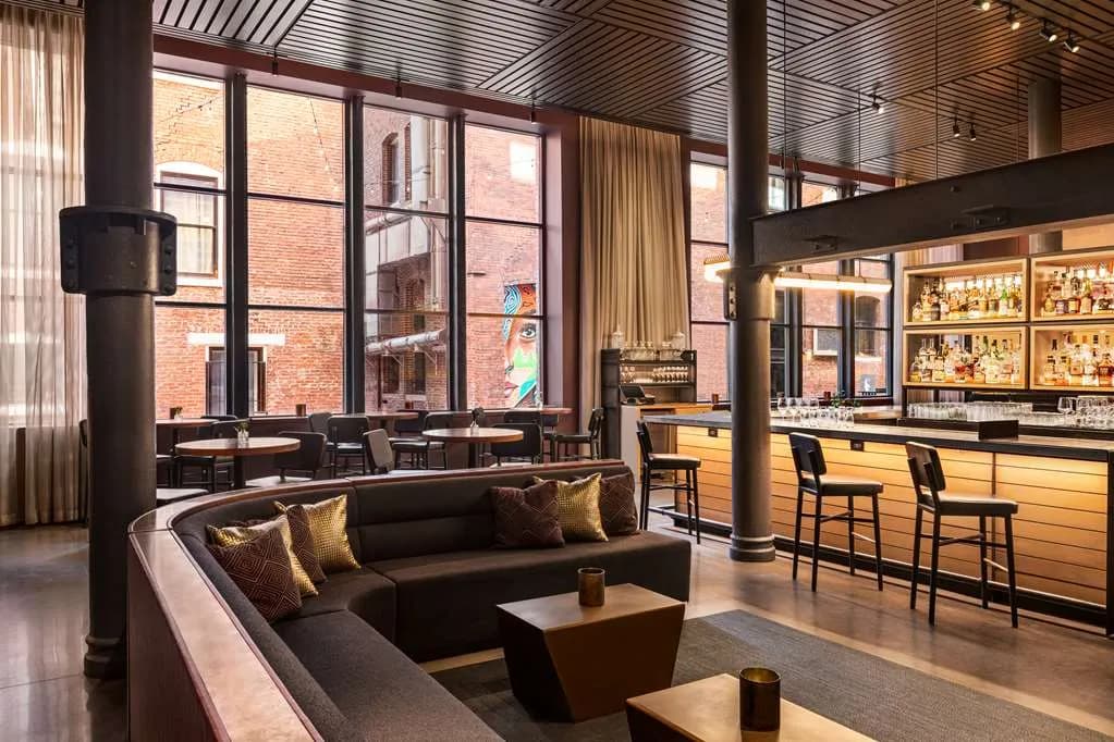 dining-barcounter