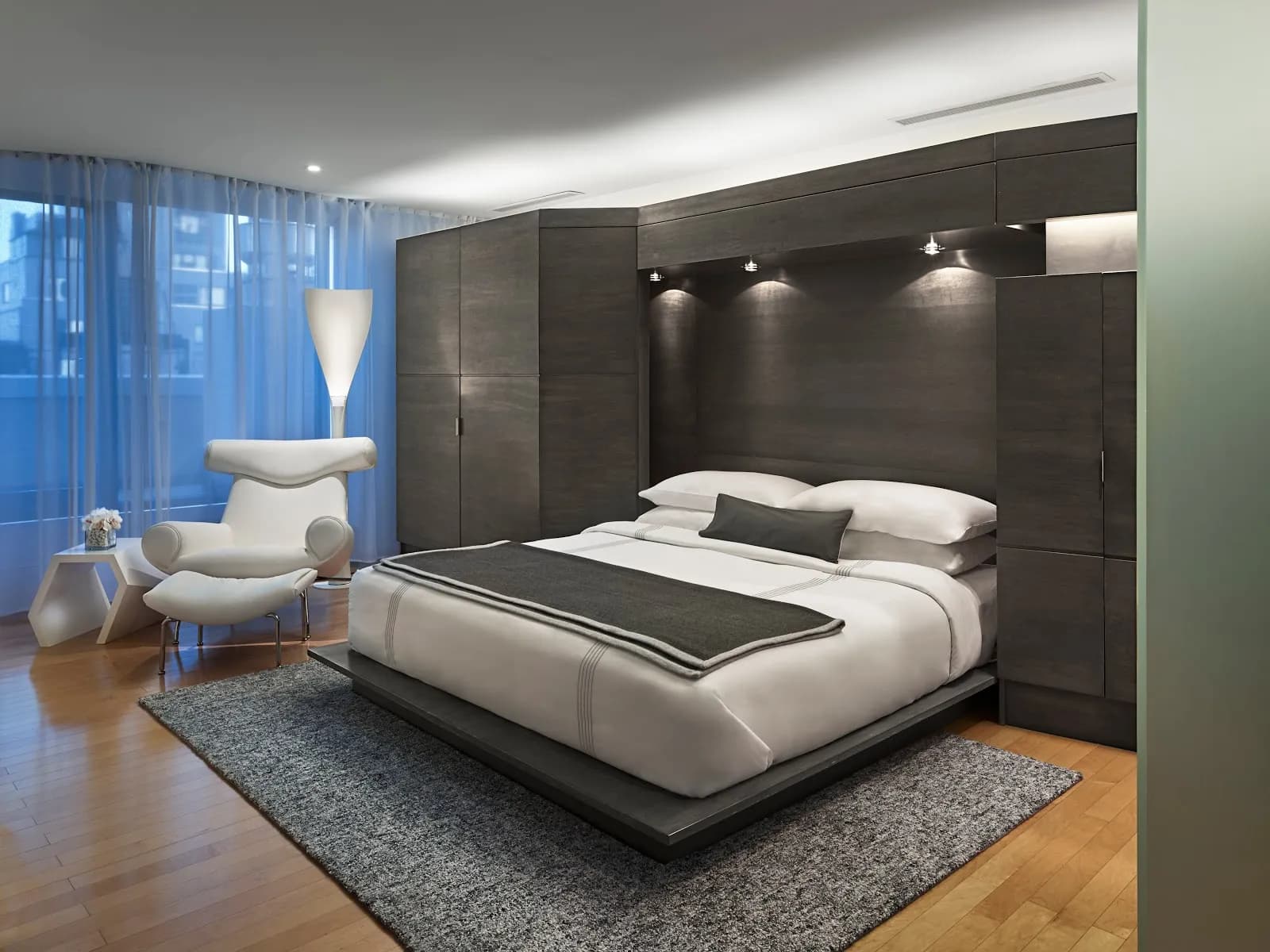 bedroom-suitebed