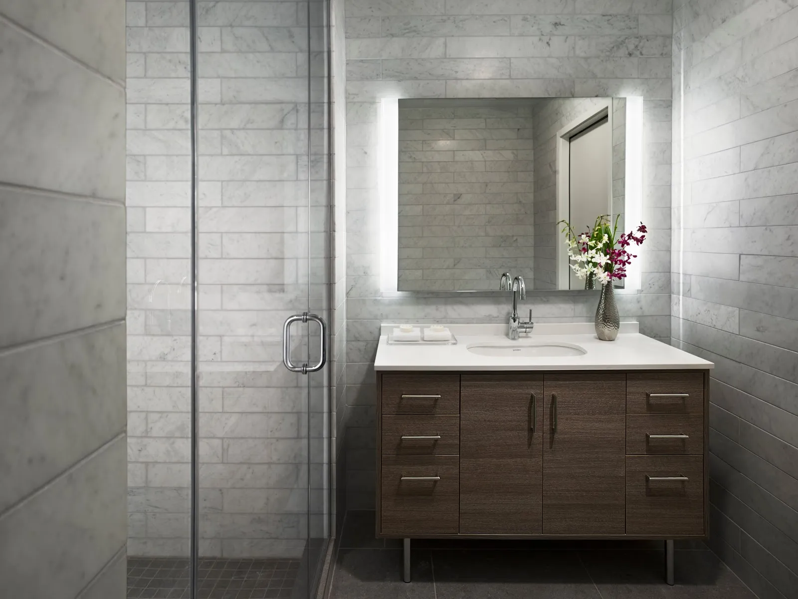 bathroom-vanity