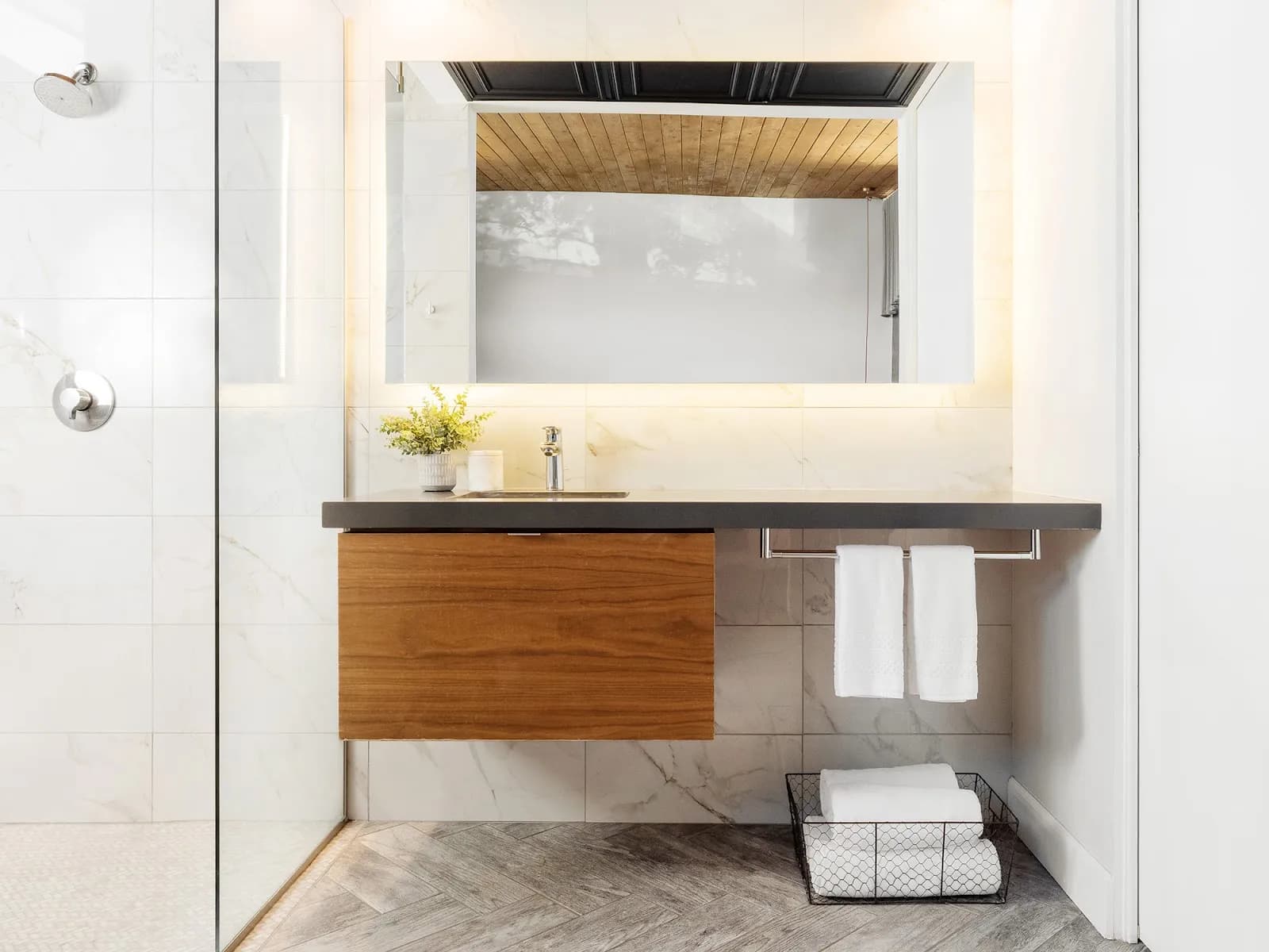 bathroom-vanity