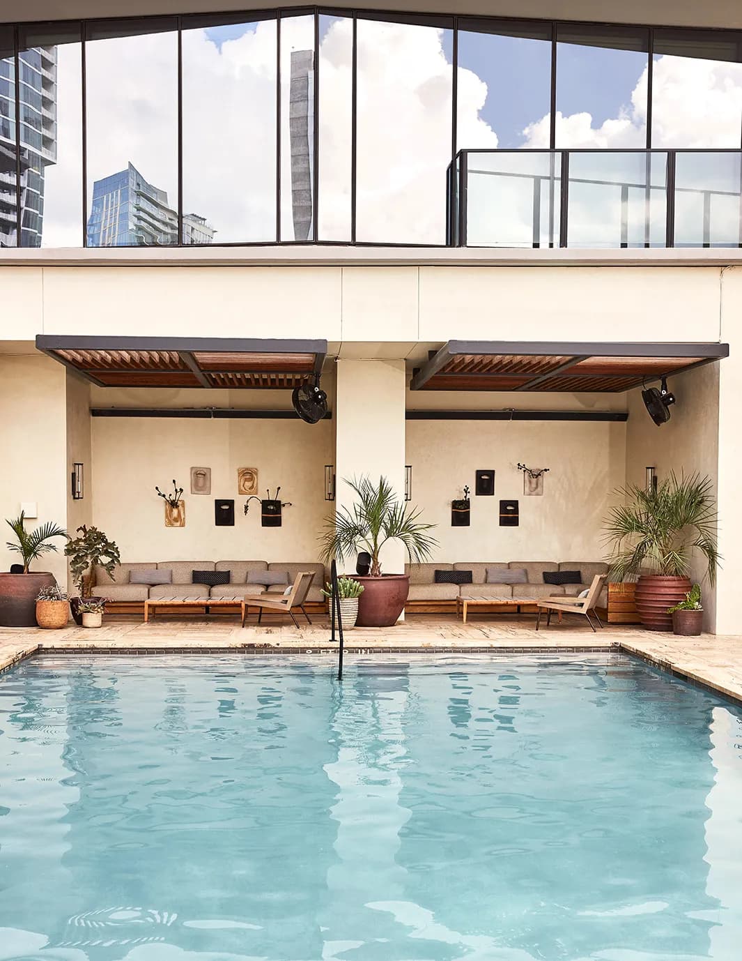 amenities-pool-2