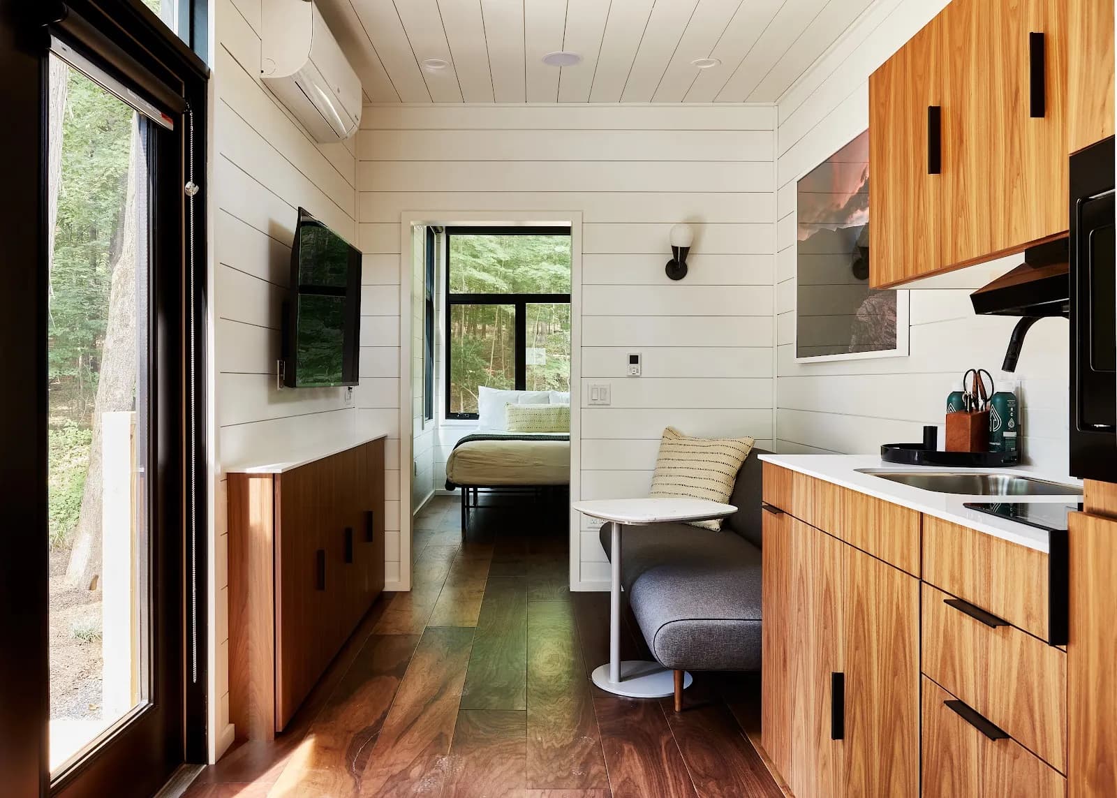 interior-cabin