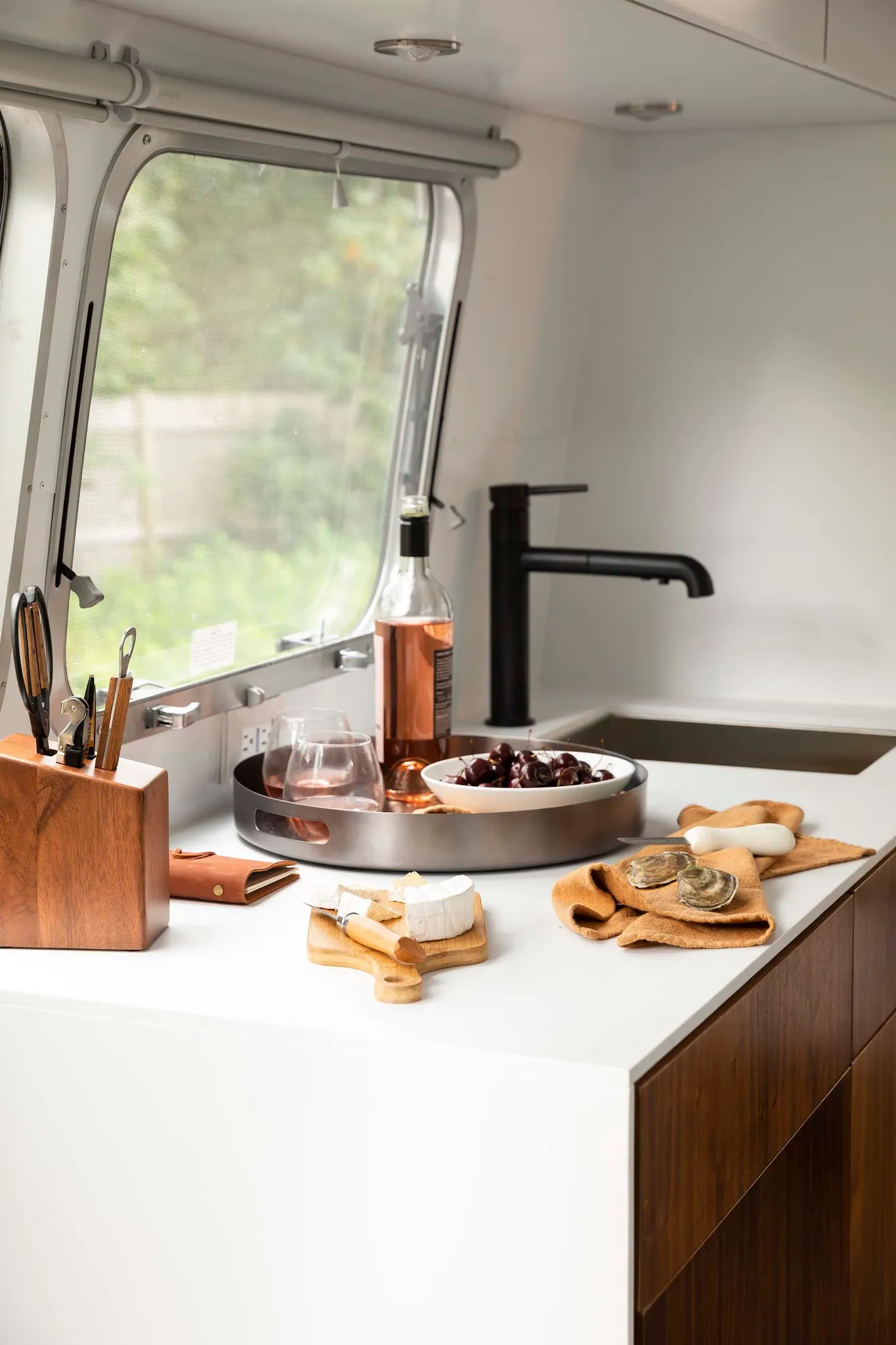 kitchen-counter