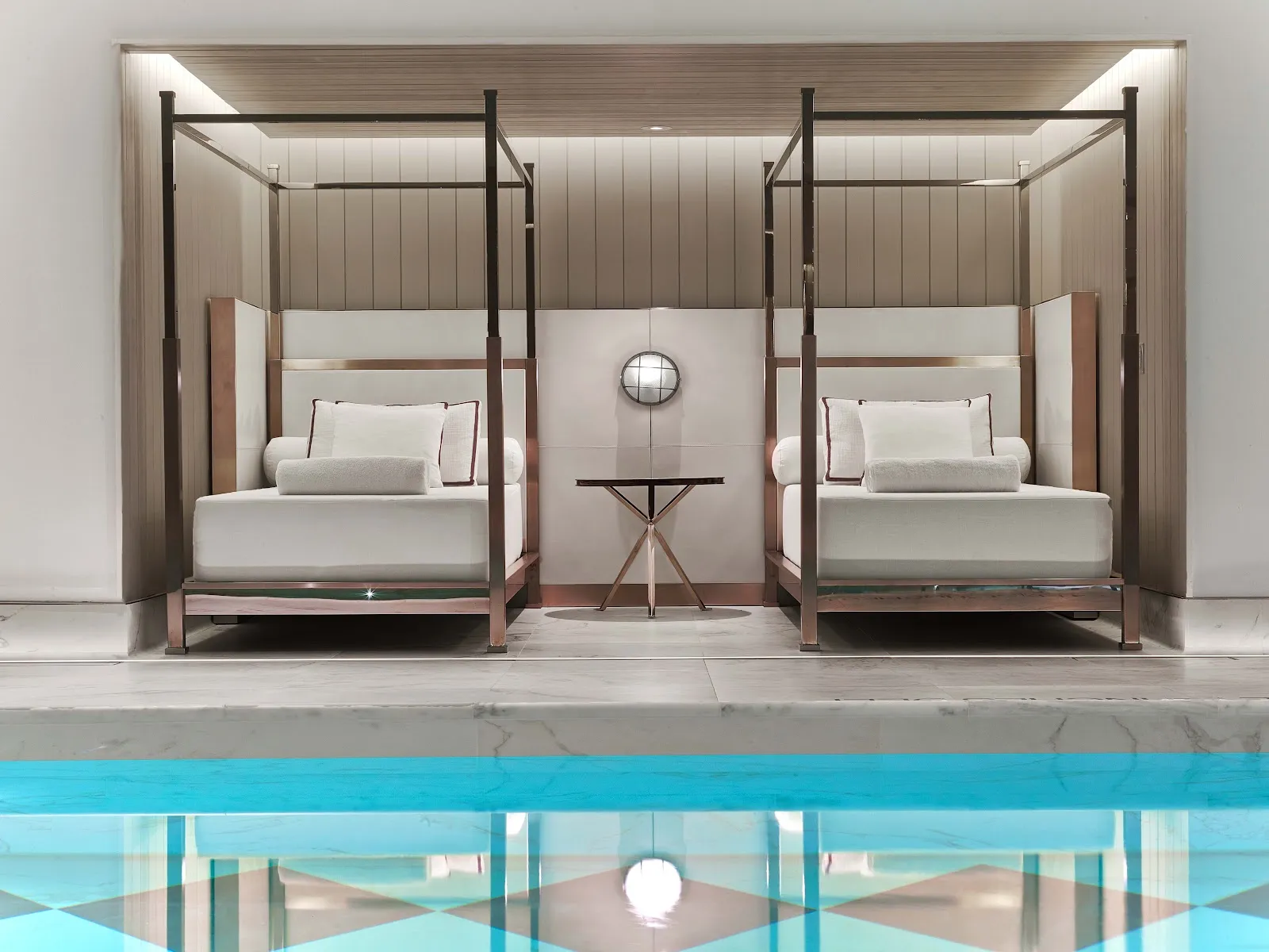amenities-poolcabanas