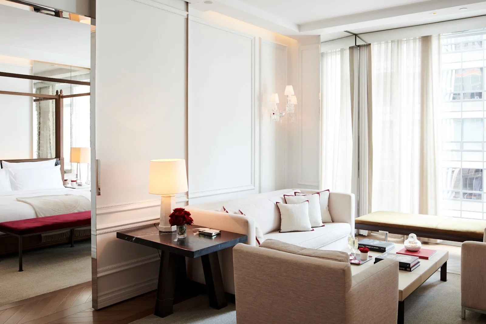 bedroom-suiteliving