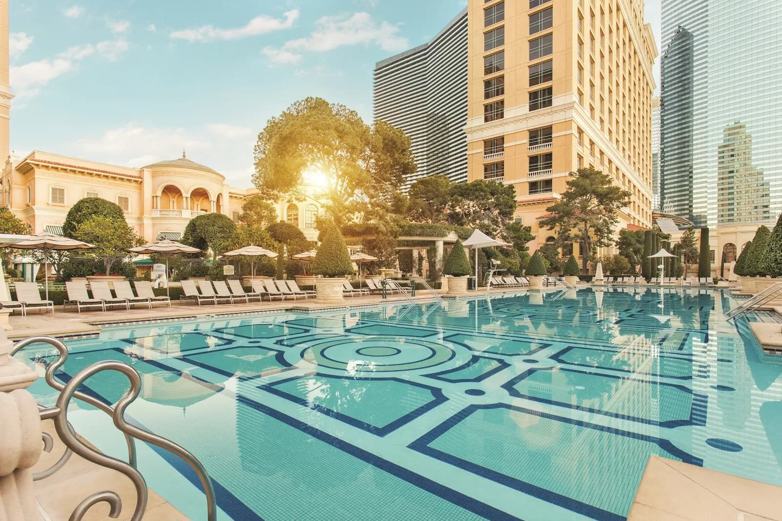 amenities-pool