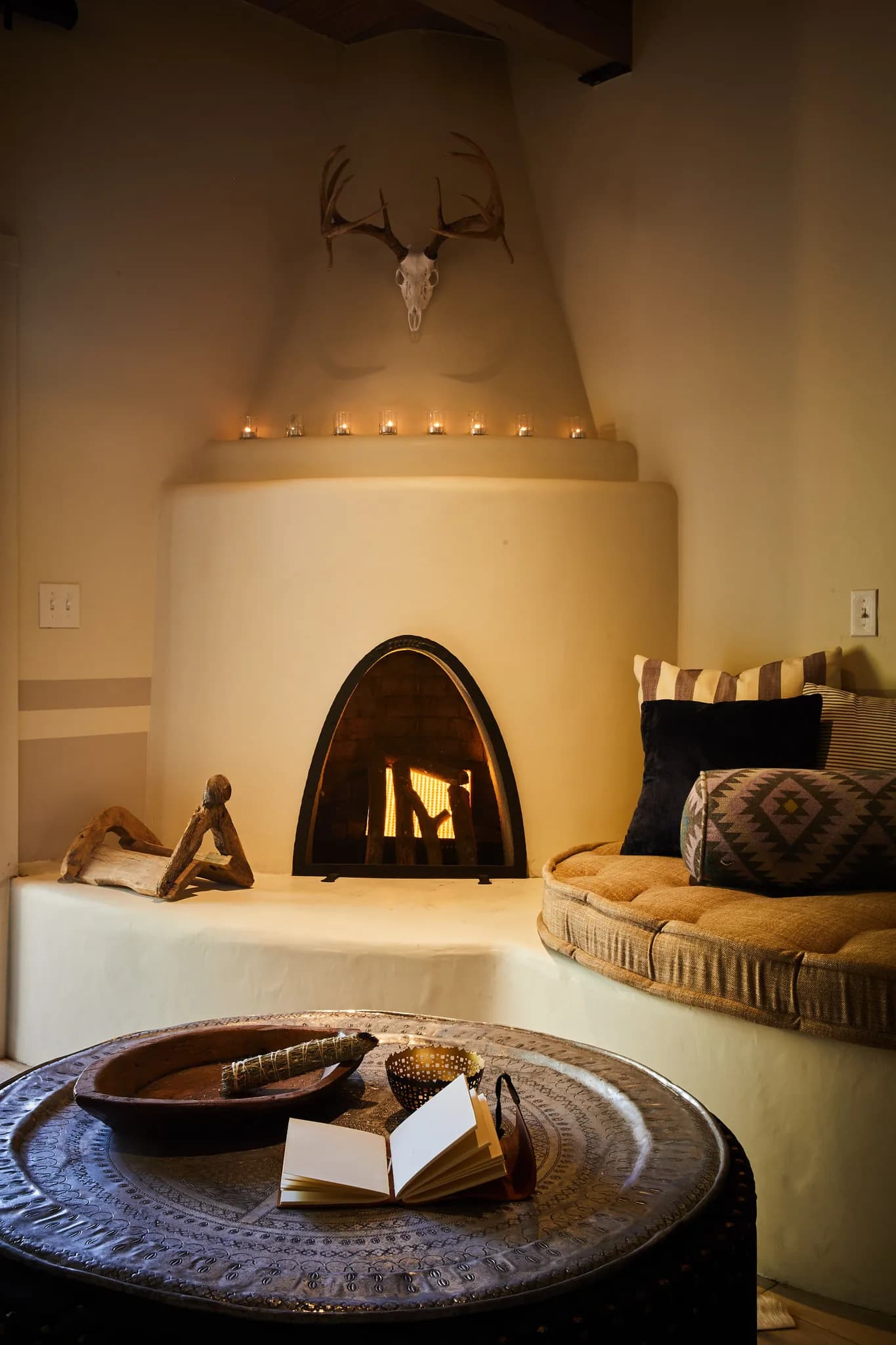 interior-fireplace