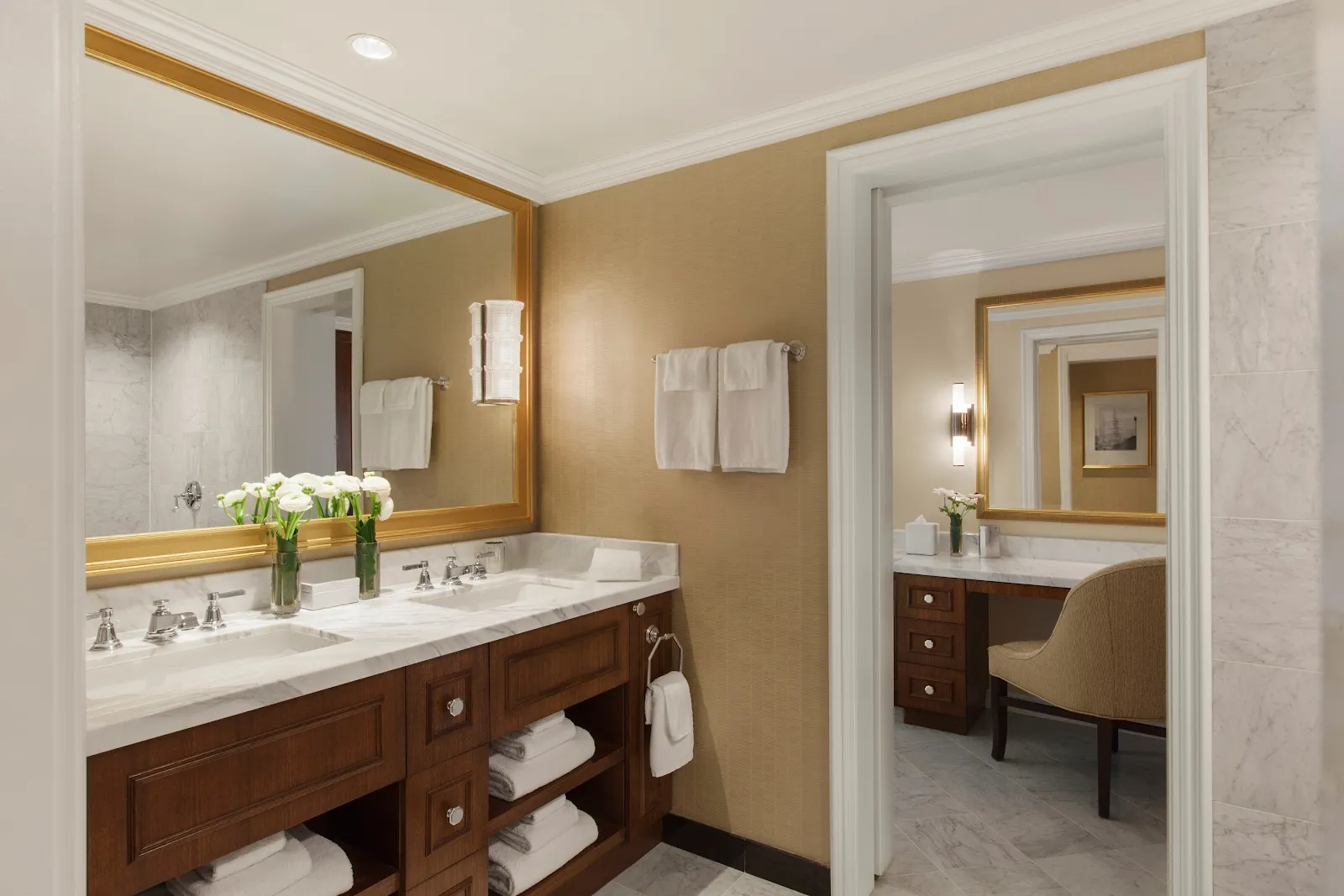 bathroom-vanity