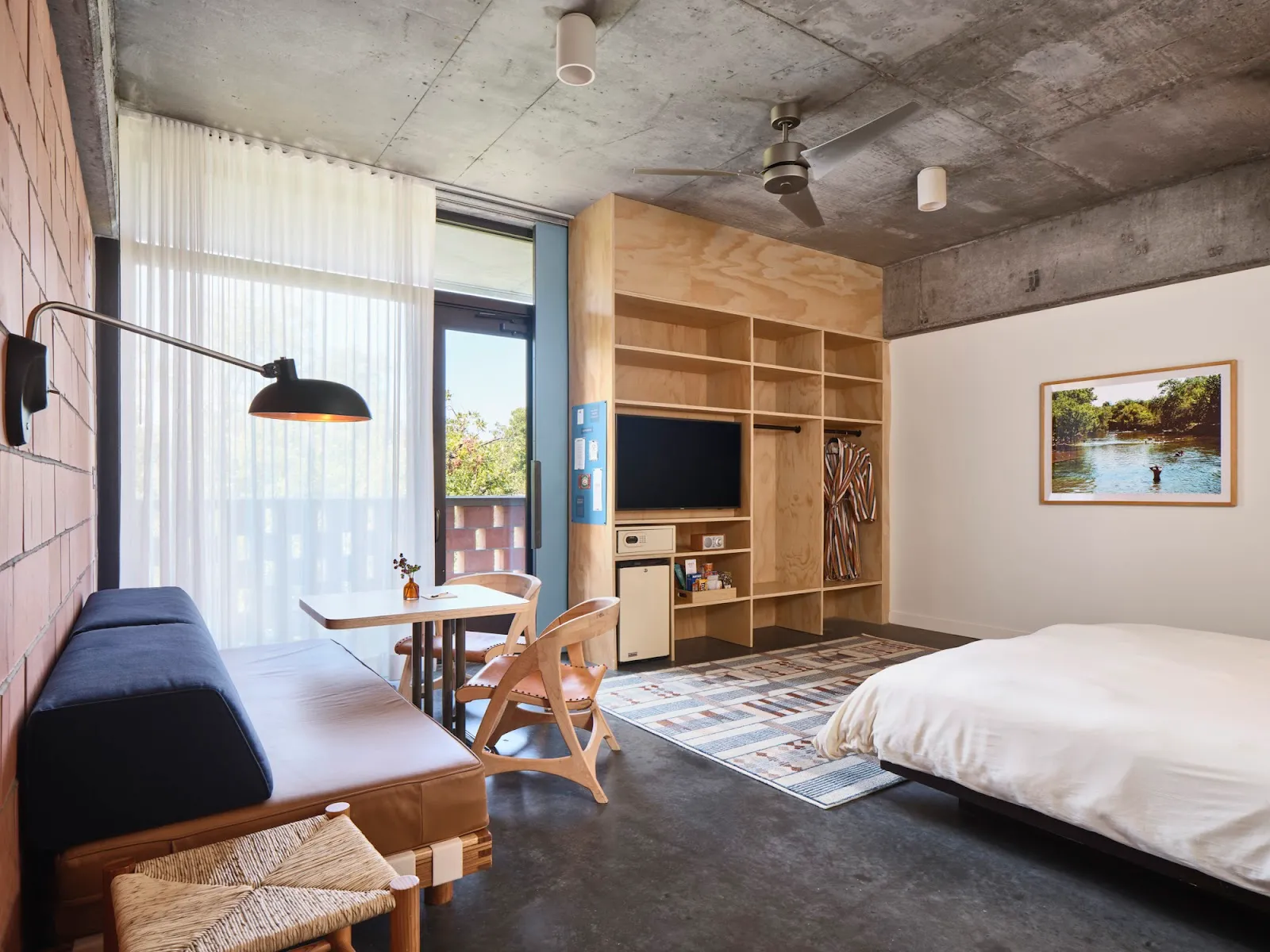 bedroom-suite