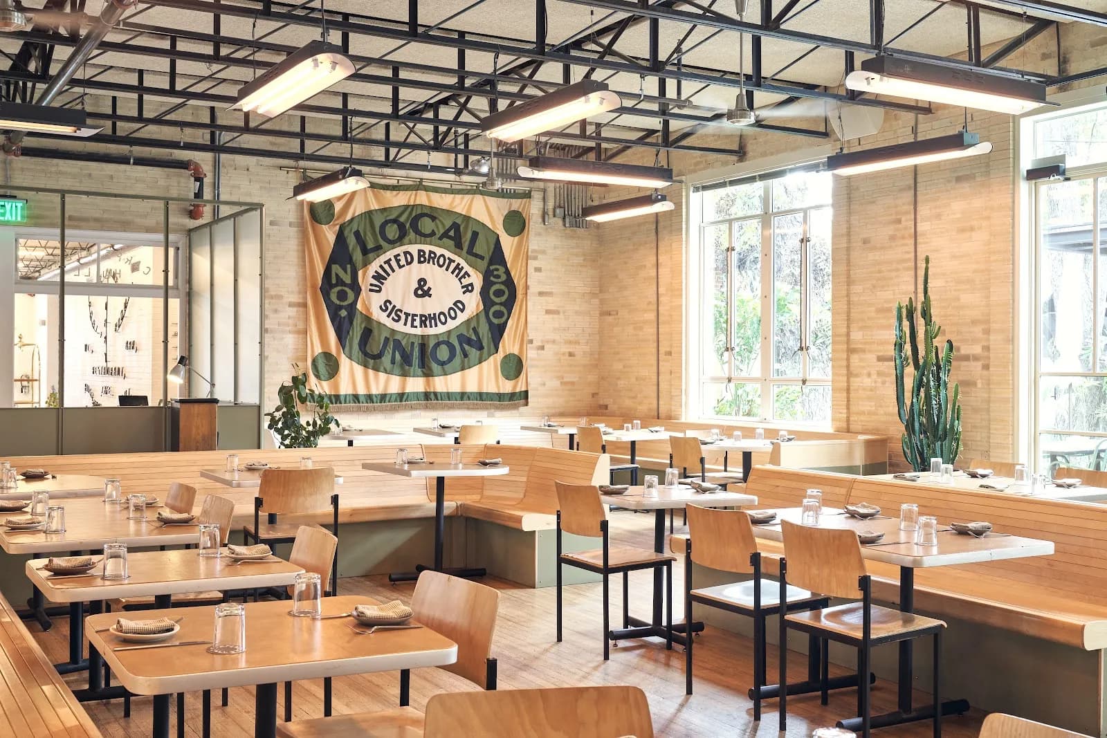 dining-restaurantseating