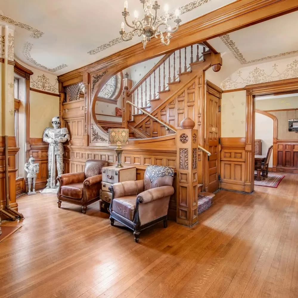 interior-foyer