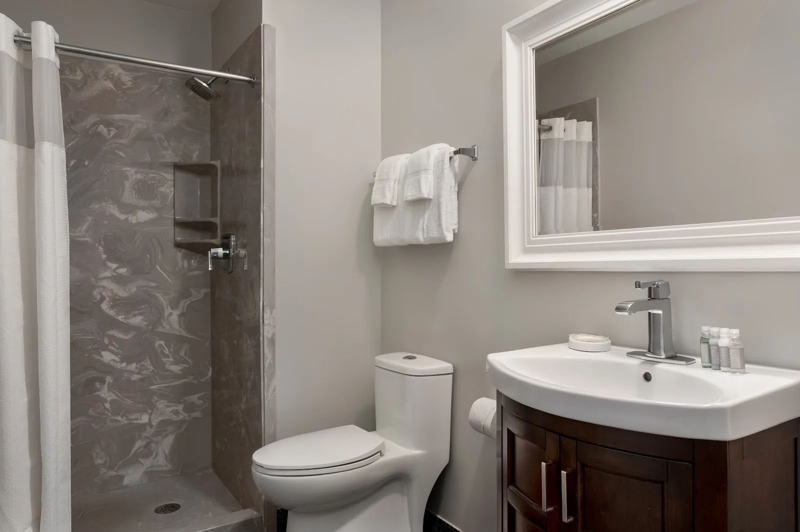 bathroom-shower