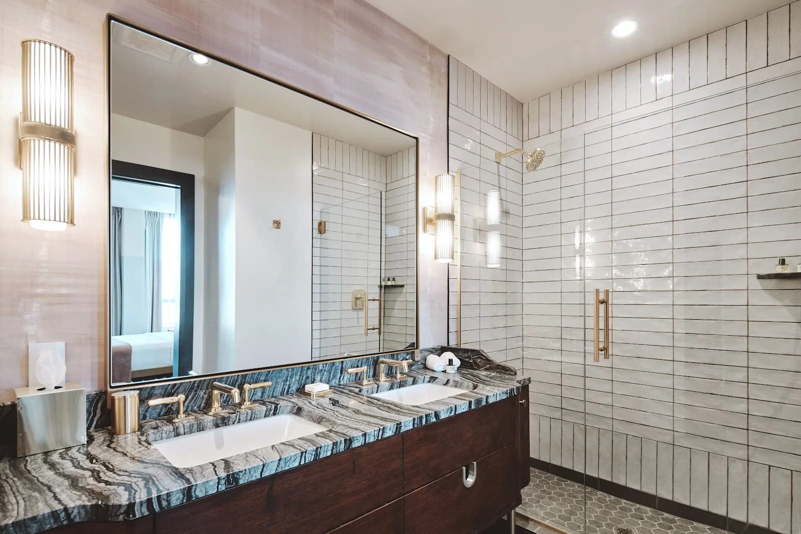 bathroom-vanity