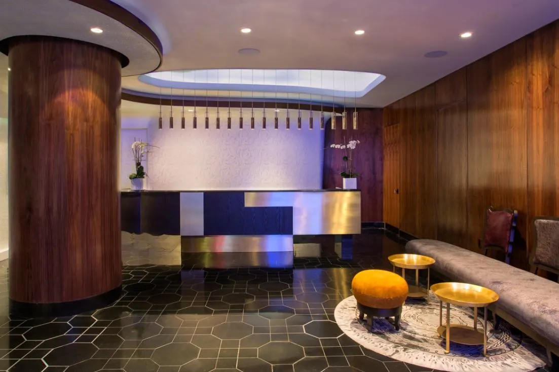 interior-lobby