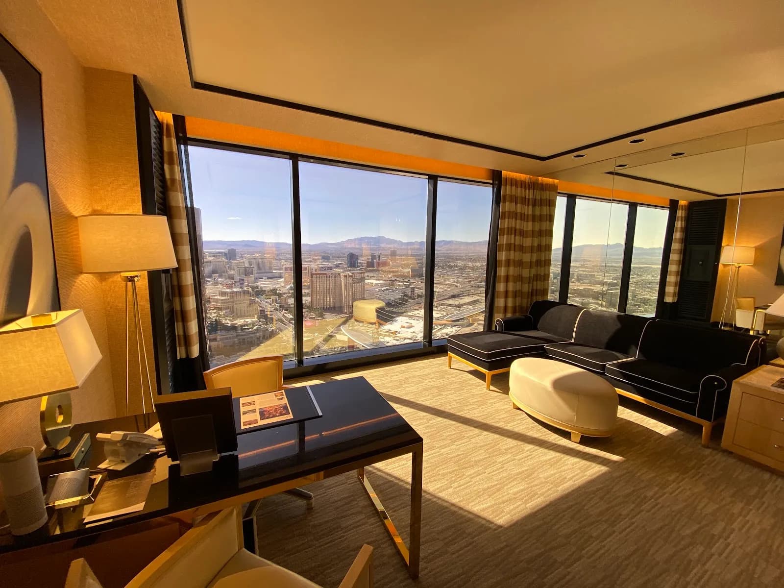 encoreatwynnlasvegas_interior_loungeview