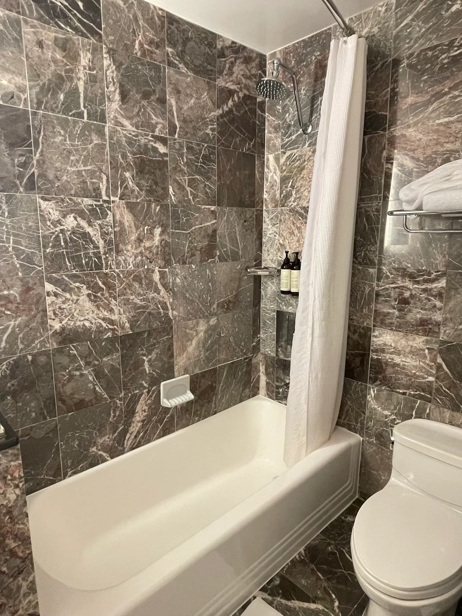 bathroom-shower