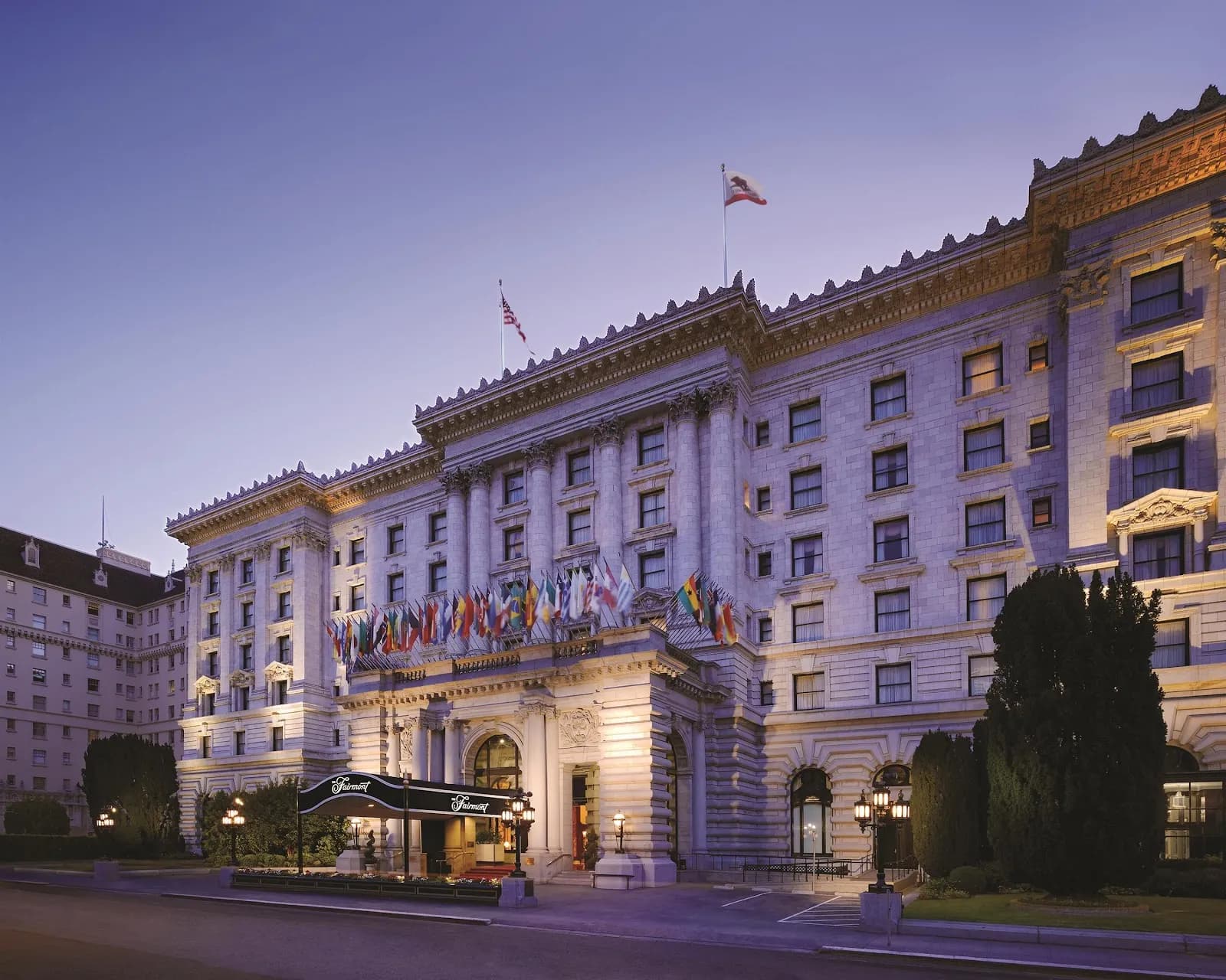 fairmontsanfrancisco_exterior_nightview