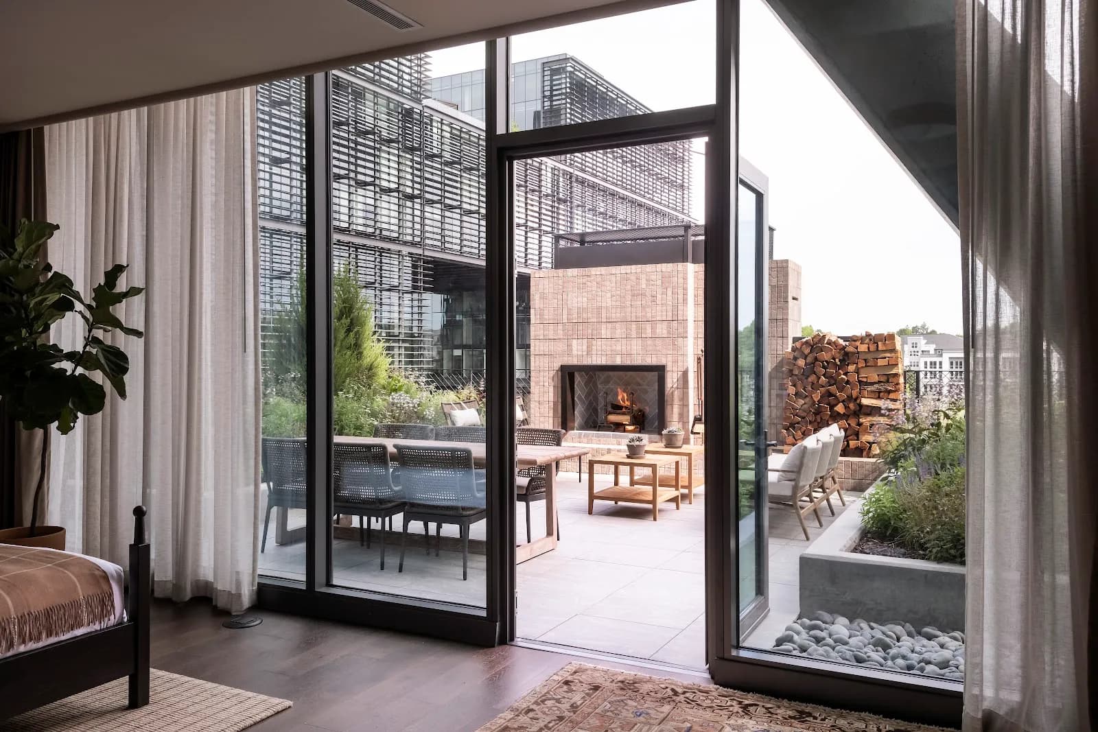 amenities-terrace