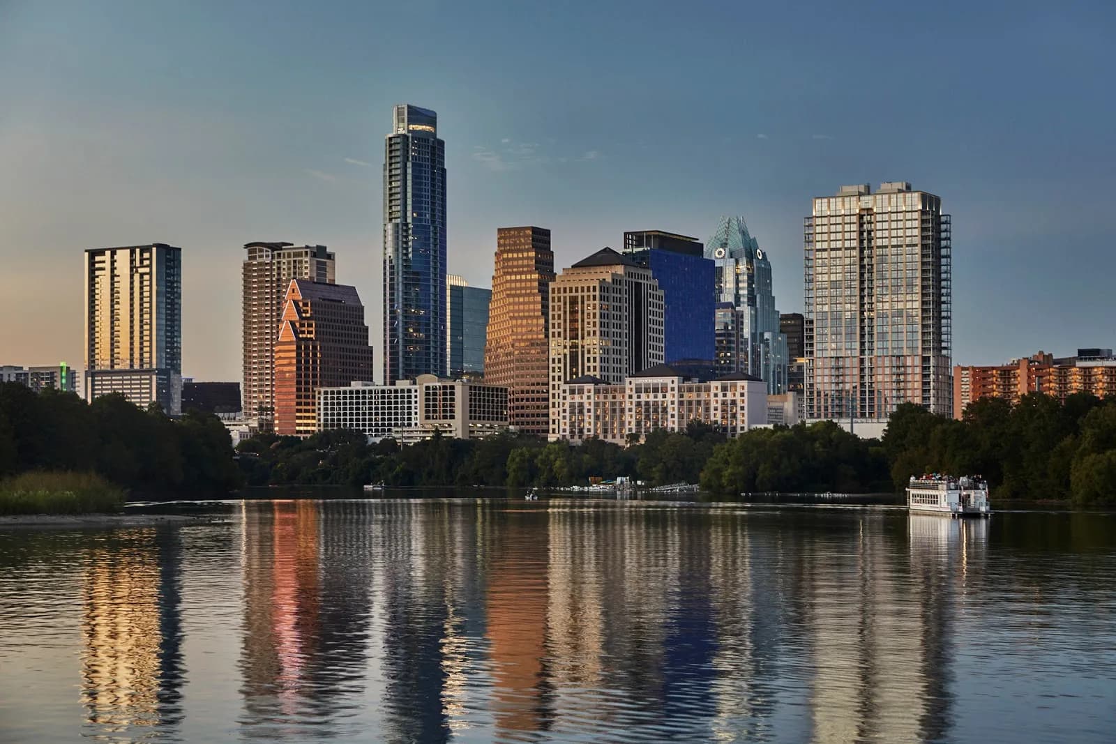 exterior-skyline