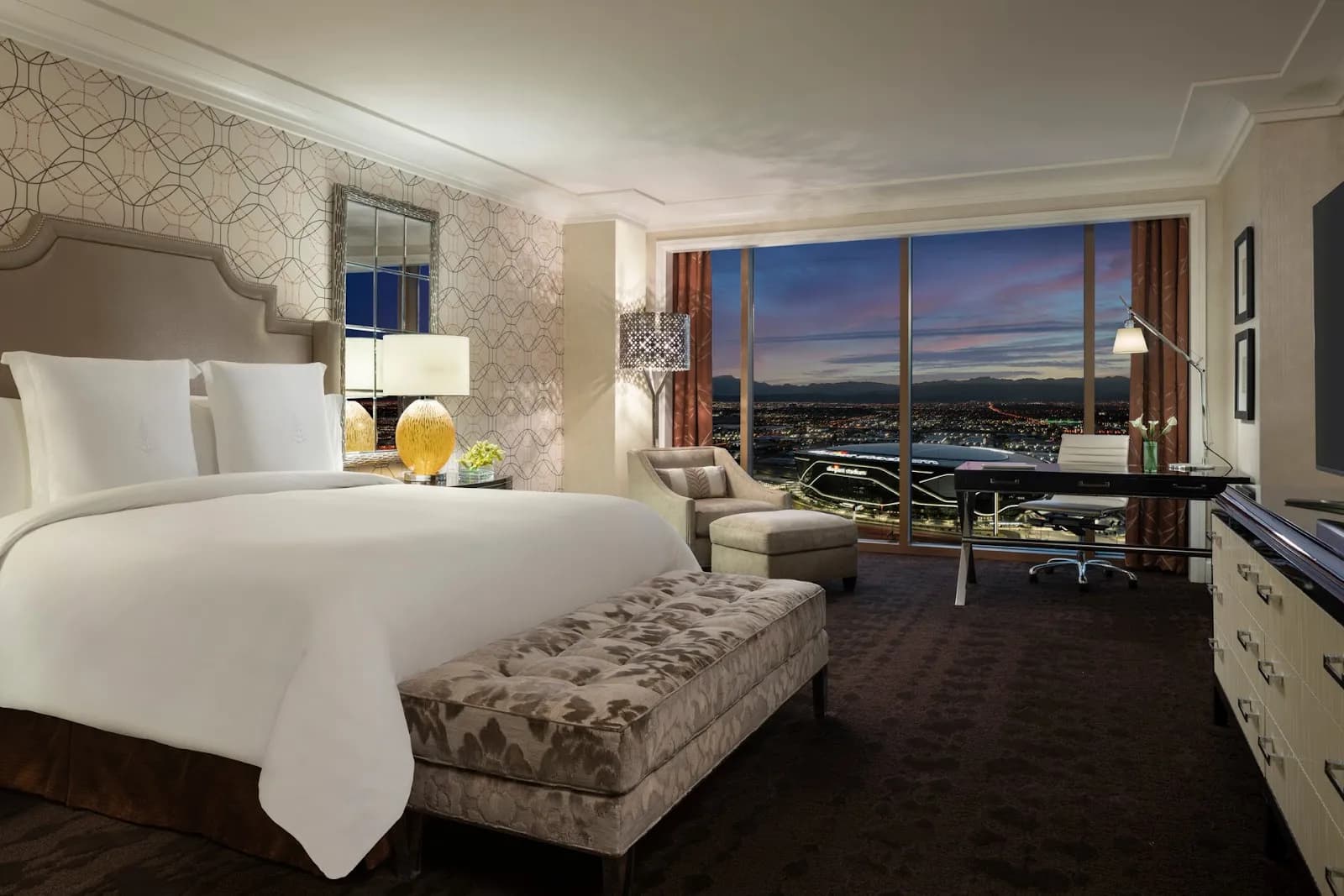 bedroom-stadiumview