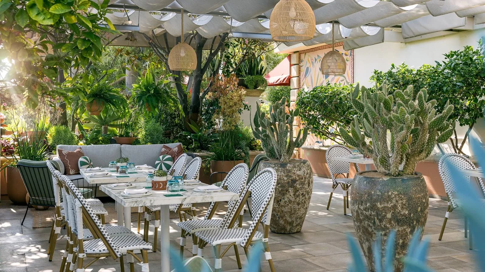 dining-patio