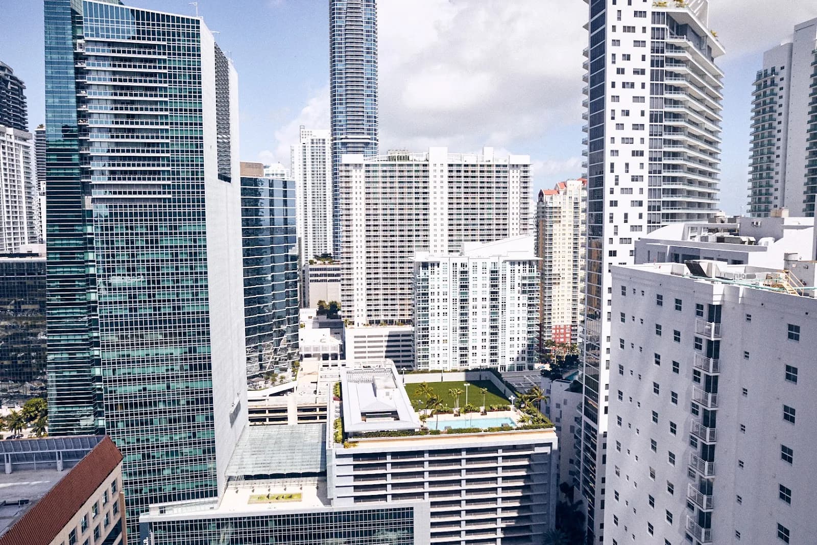 exterior-skyline